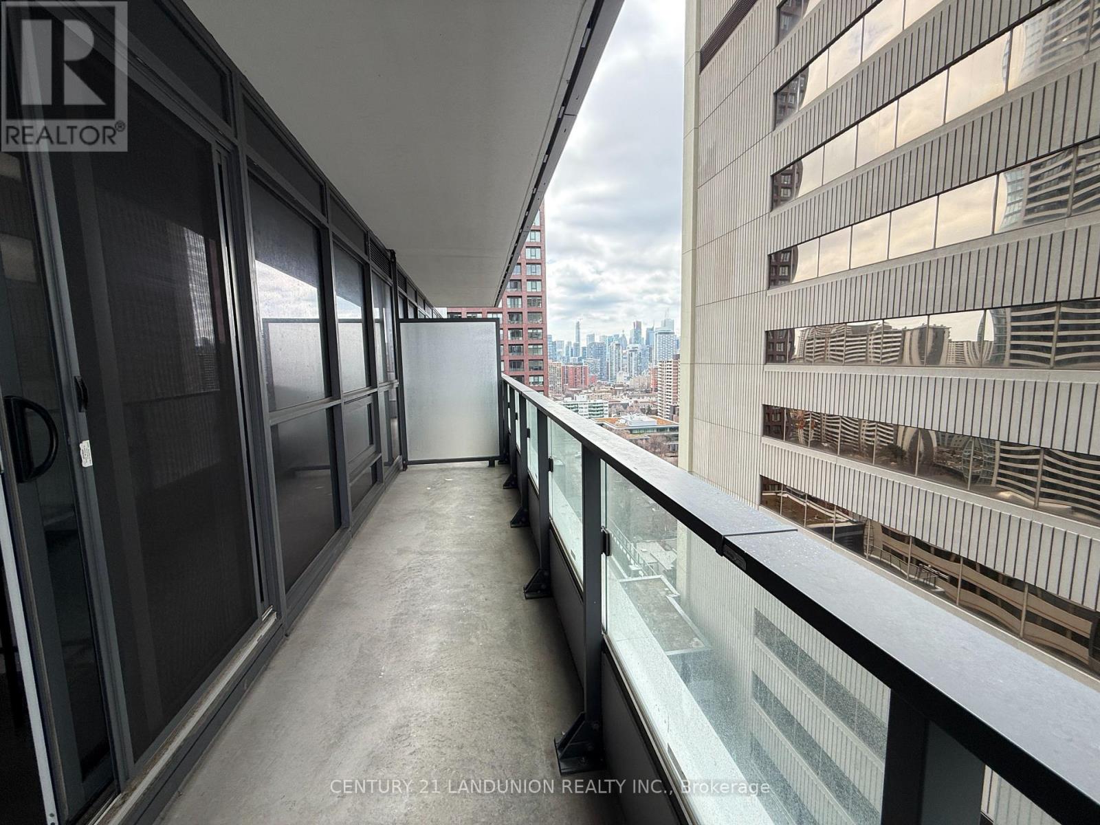 #1603 395 BLOOR STREET E - 15