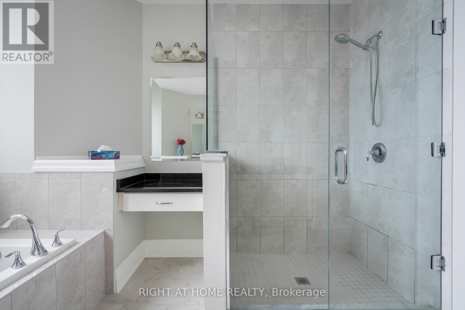 124 WEST RIDGE DRIVE - 21
