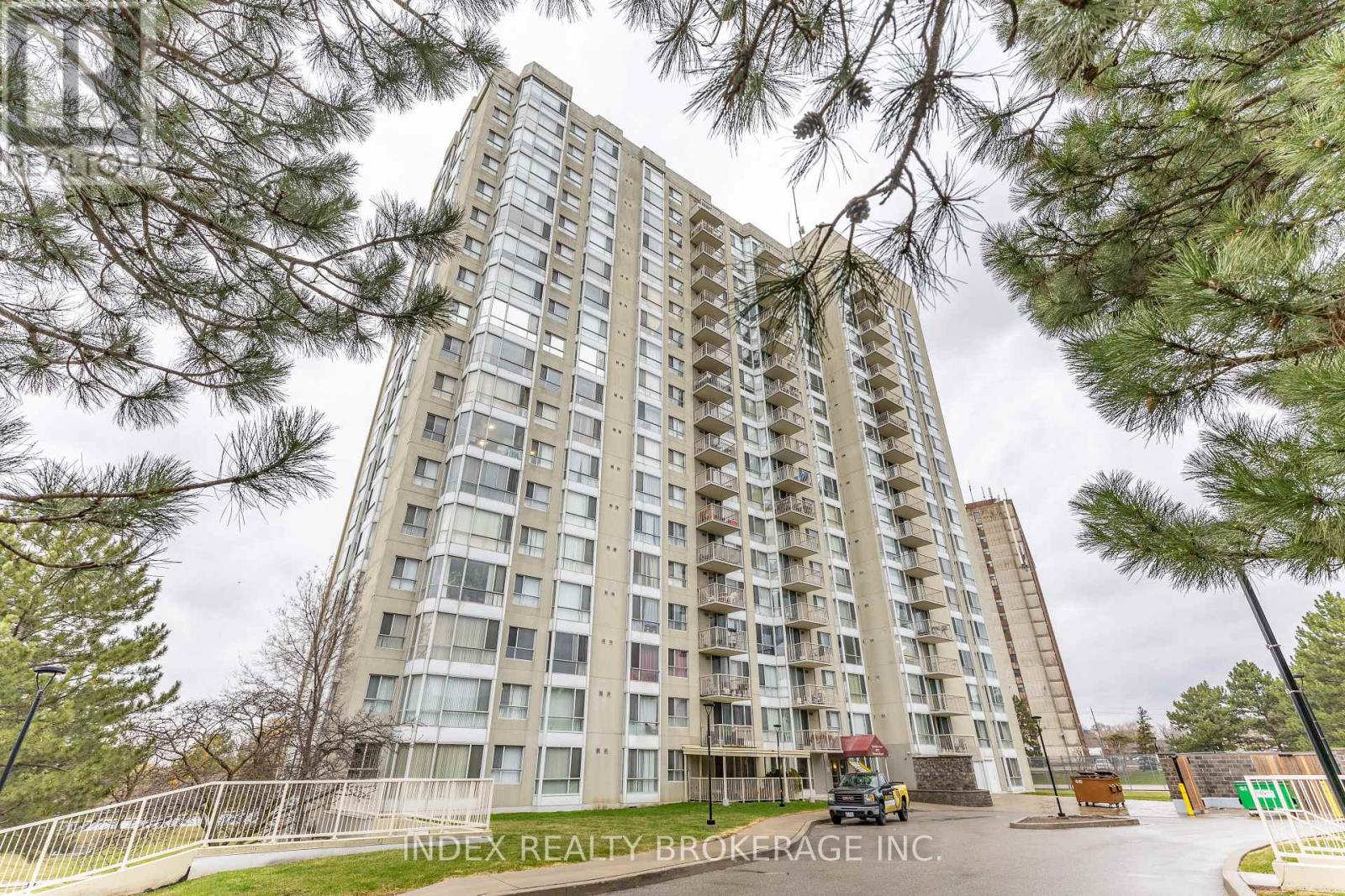 Listing photo of 1704 - 3077 WESTON ROAD