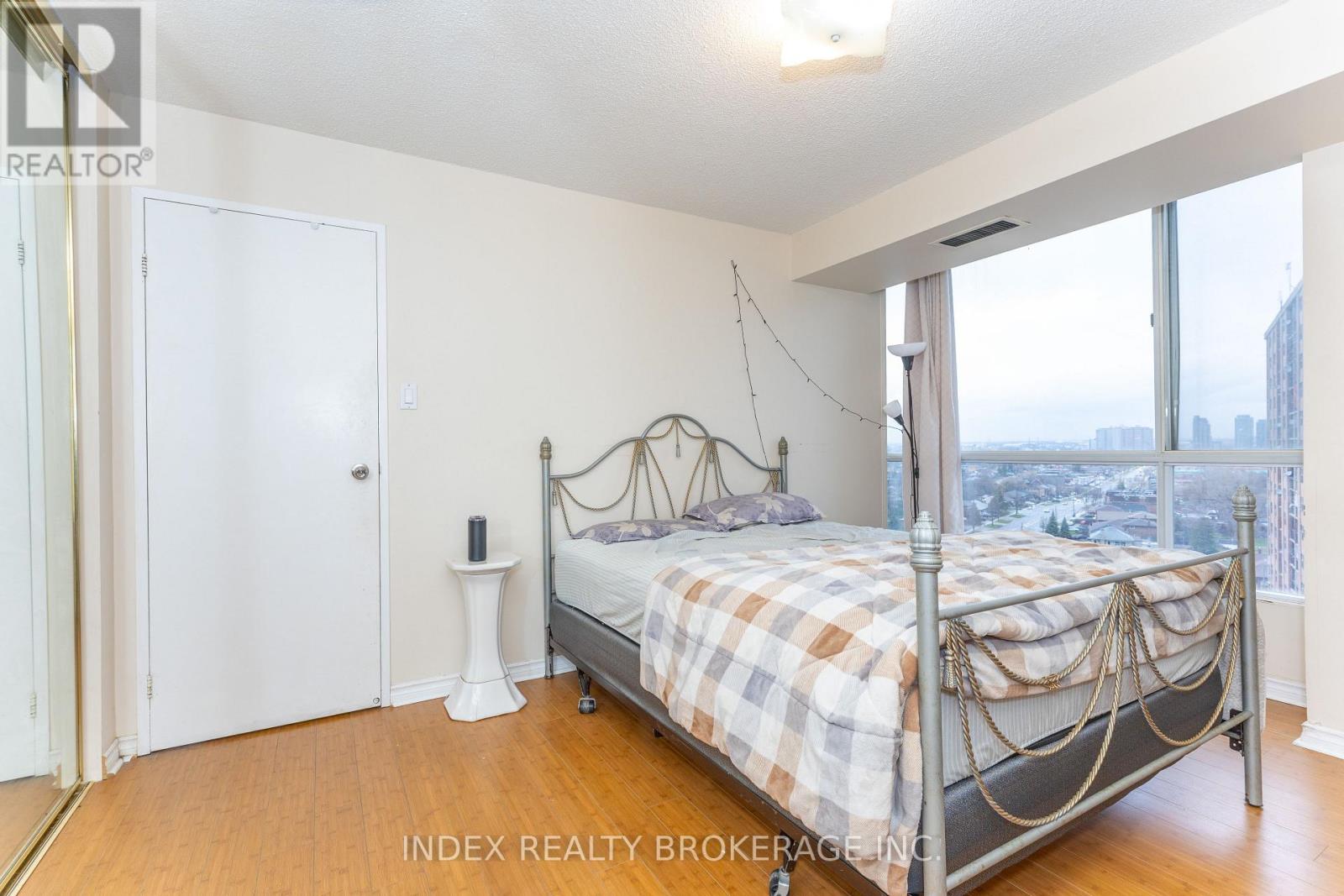 #1704 3077 WESTON ROAD - 13