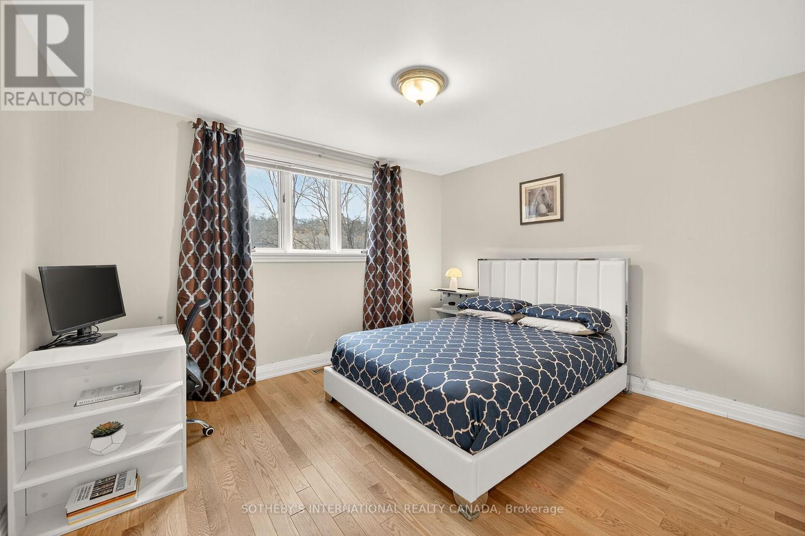 774 OLD DUNDAS ROAD - 28