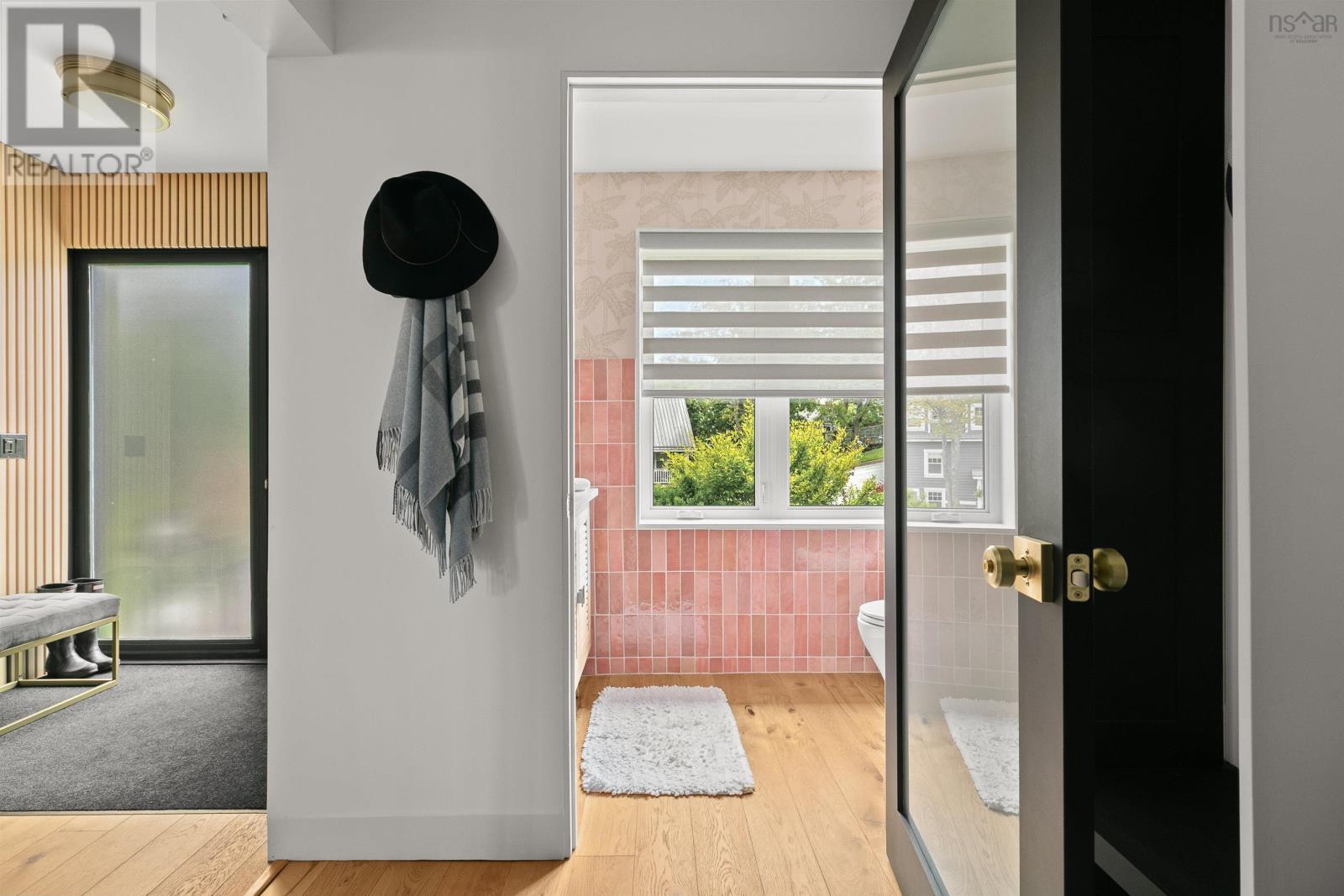 Property 9 of 49 of 9 Lynwood Drive