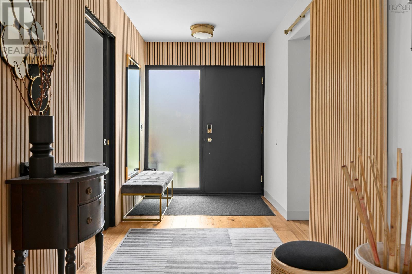 Property 6 of 49 of 9 Lynwood Drive