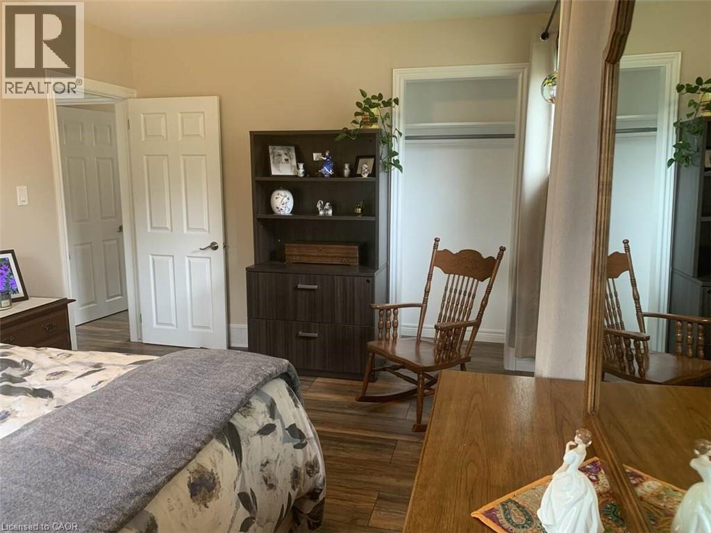 46 CLARA Crescent - 16