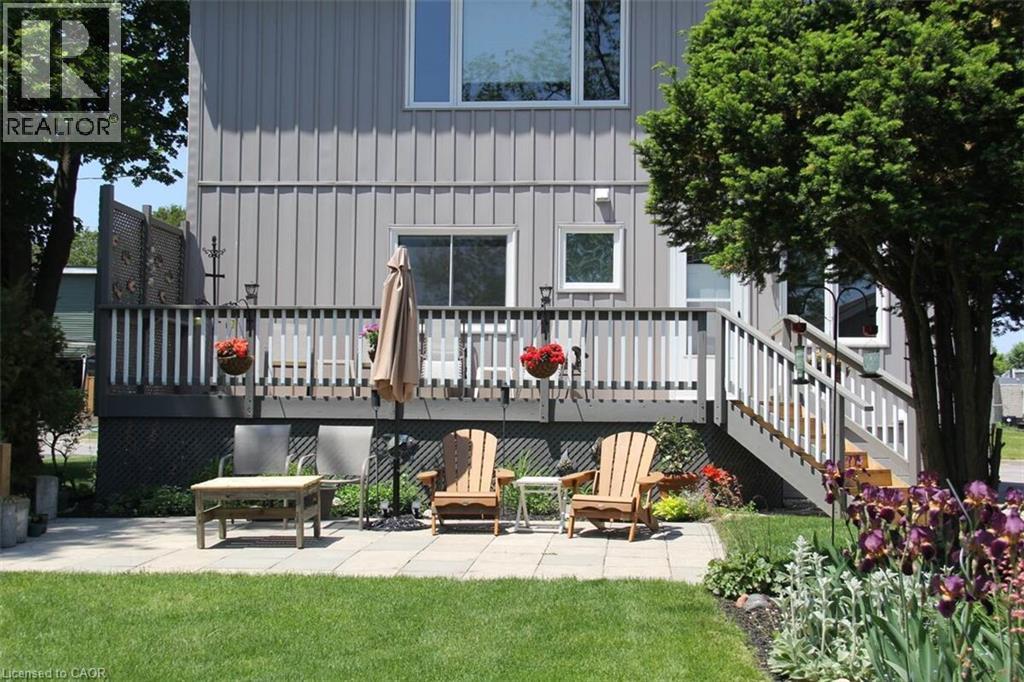 46 CLARA Crescent, Brantford, Ontario, N3S7E1 — Photo 4