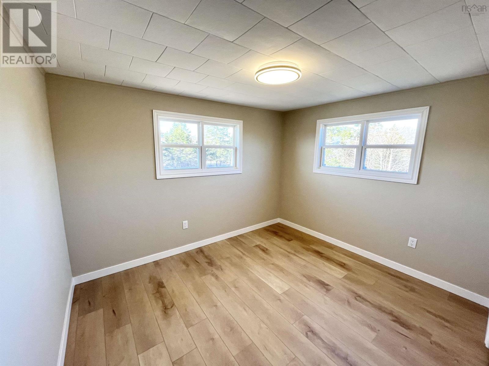 Property 39 of 49 of 89 Stoney Island Road