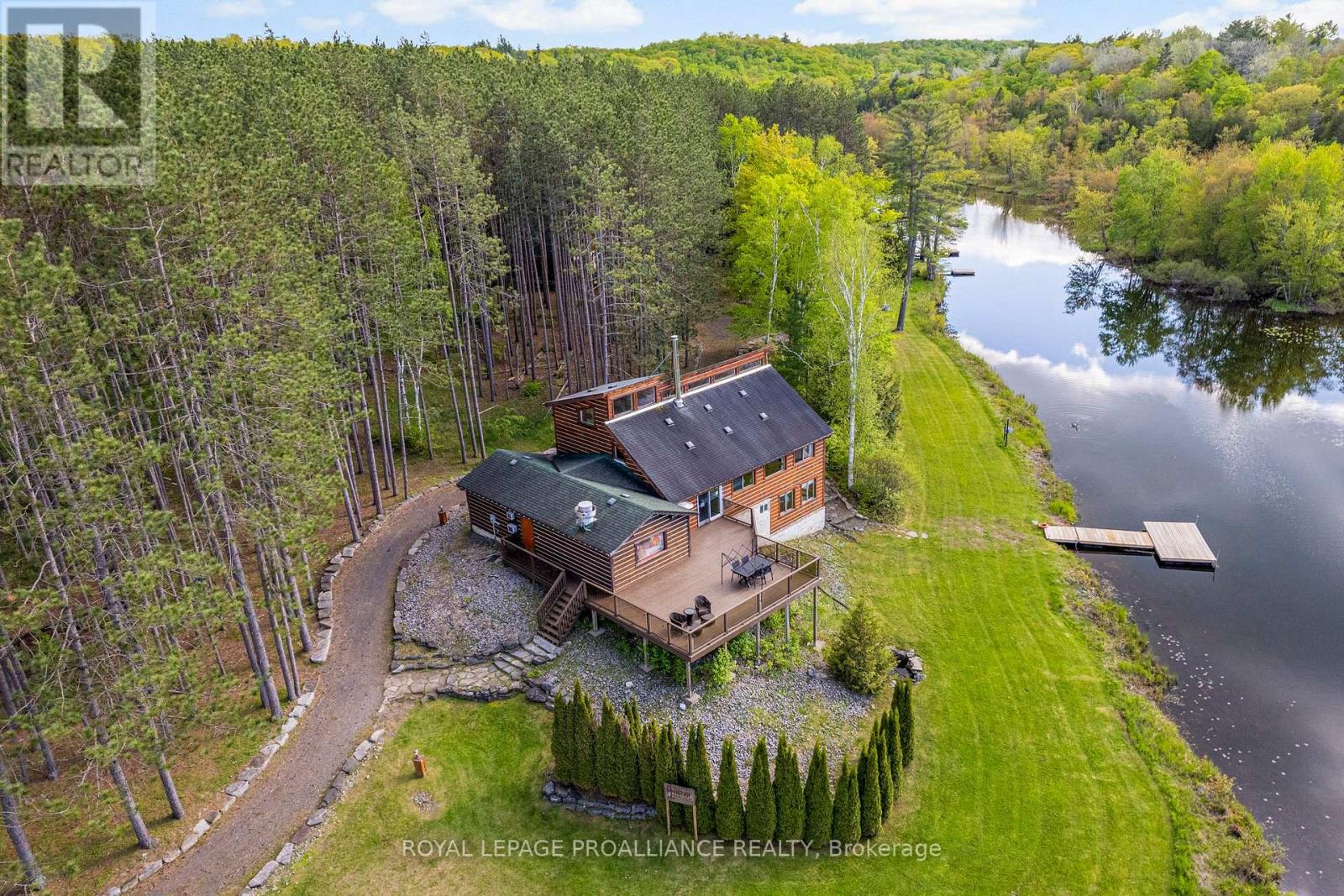 16 BEAVER CREEK LANE - 5