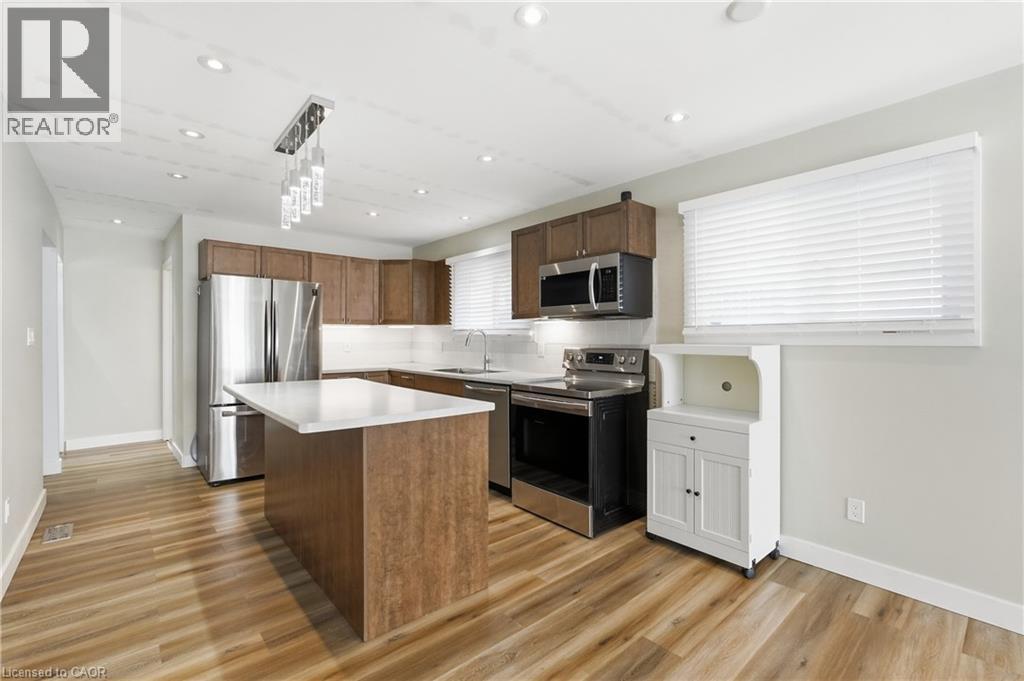 154 BROCK Street Unit# Upper, Brantford, Ontario, N3S5W1 — Photo 9