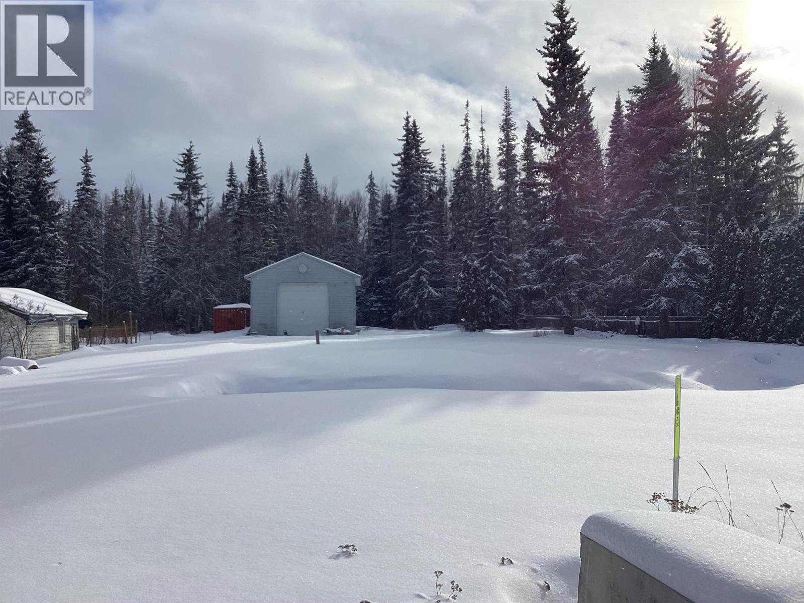 Dining room of 4291 CHESTNUT DRIVE · Prince George, BC