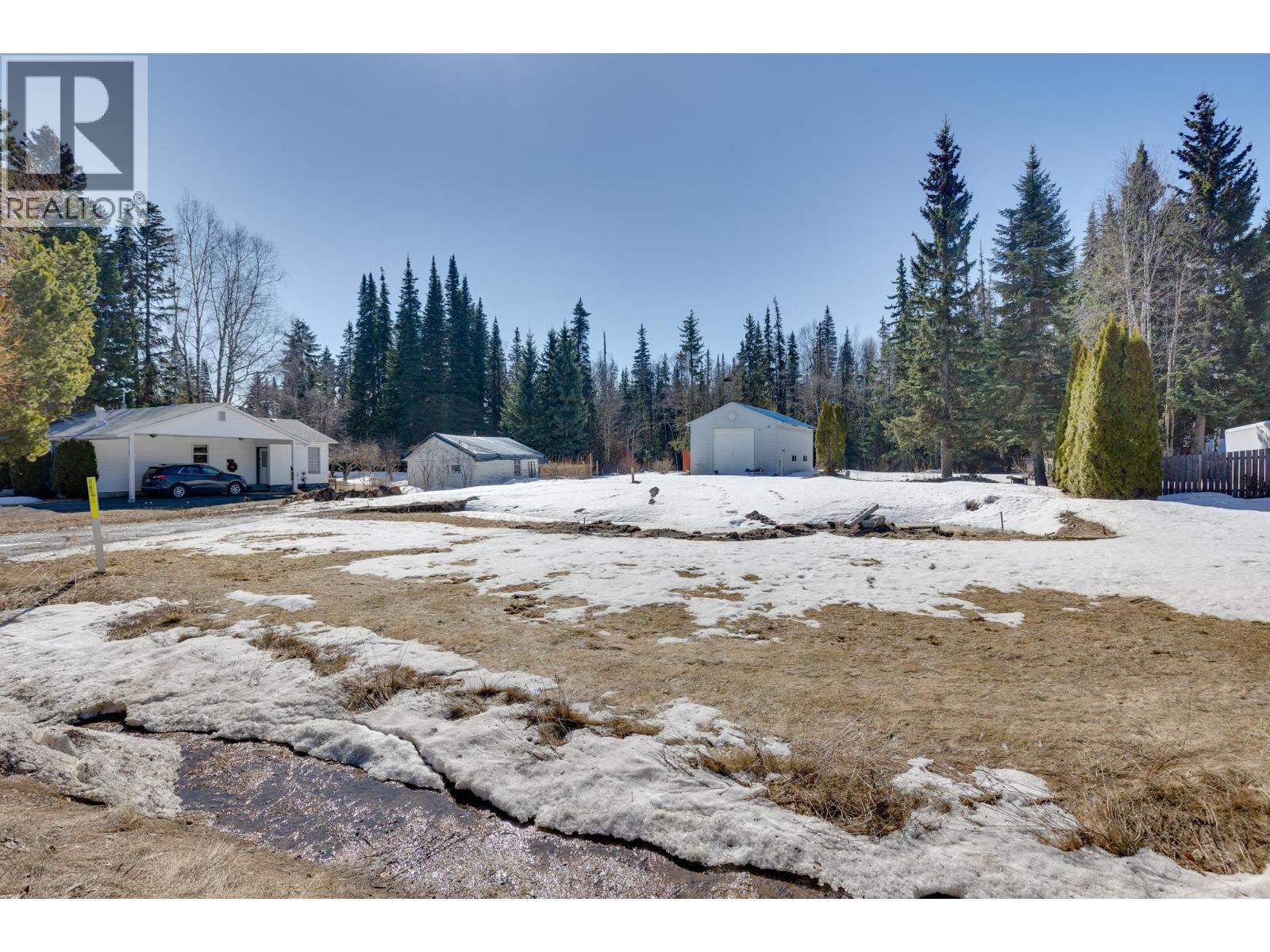 Living room of 4291 CHESTNUT DRIVE · Prince George, BC
