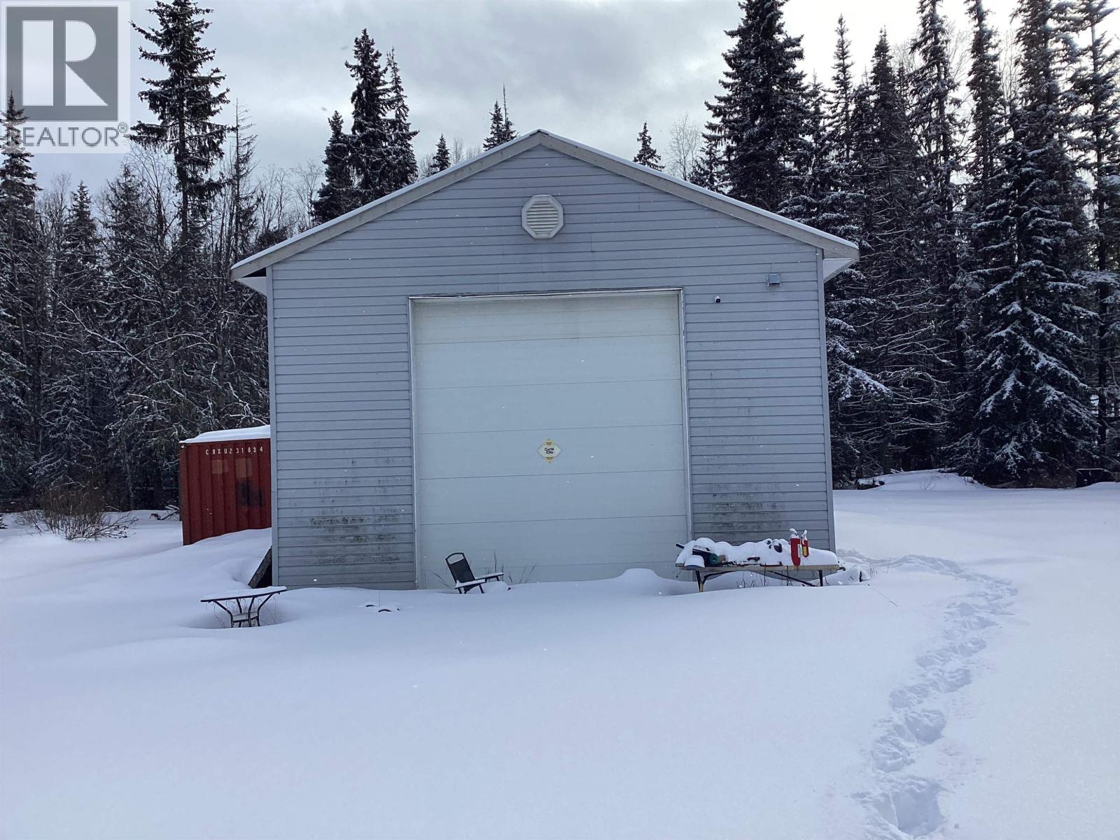 Primary bedroom of 4291 CHESTNUT DRIVE · Prince George, BC