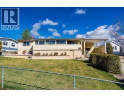 12 2098 Boucherie Road, West Kelowna