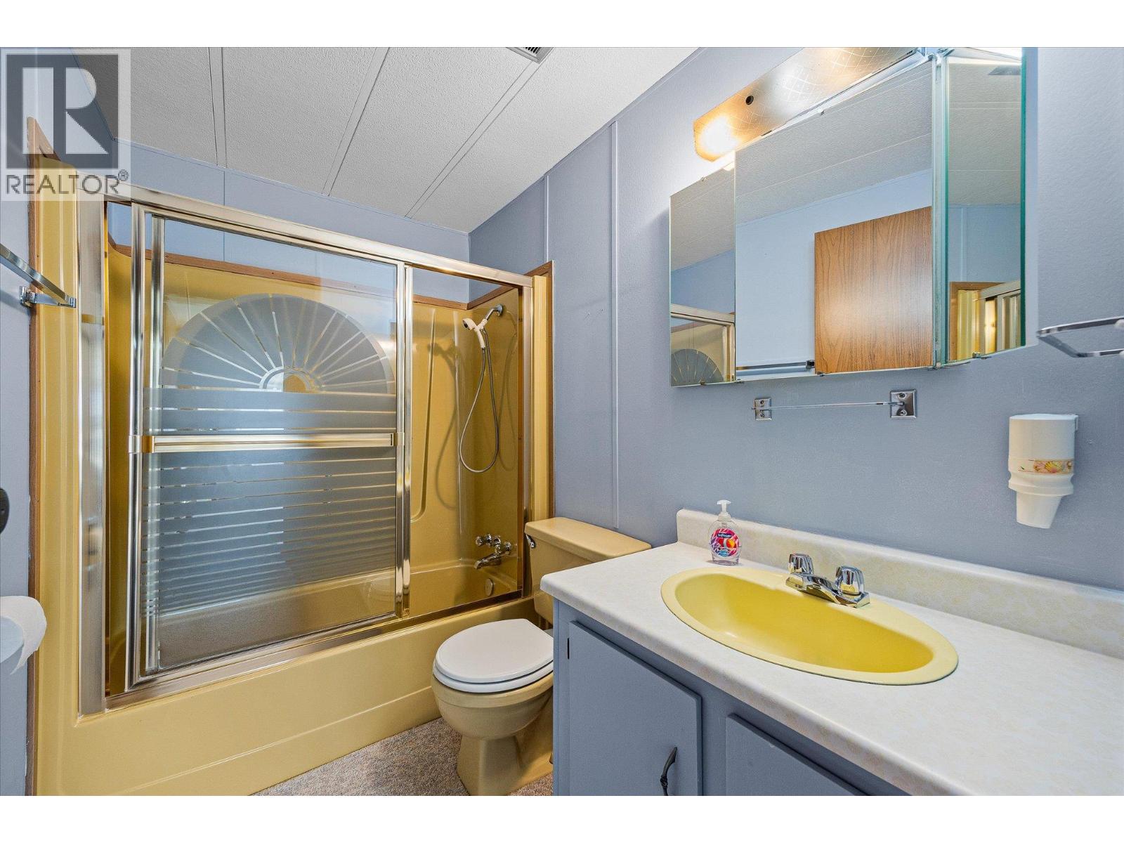 12 2098 Boucherie Road, West Kelowna