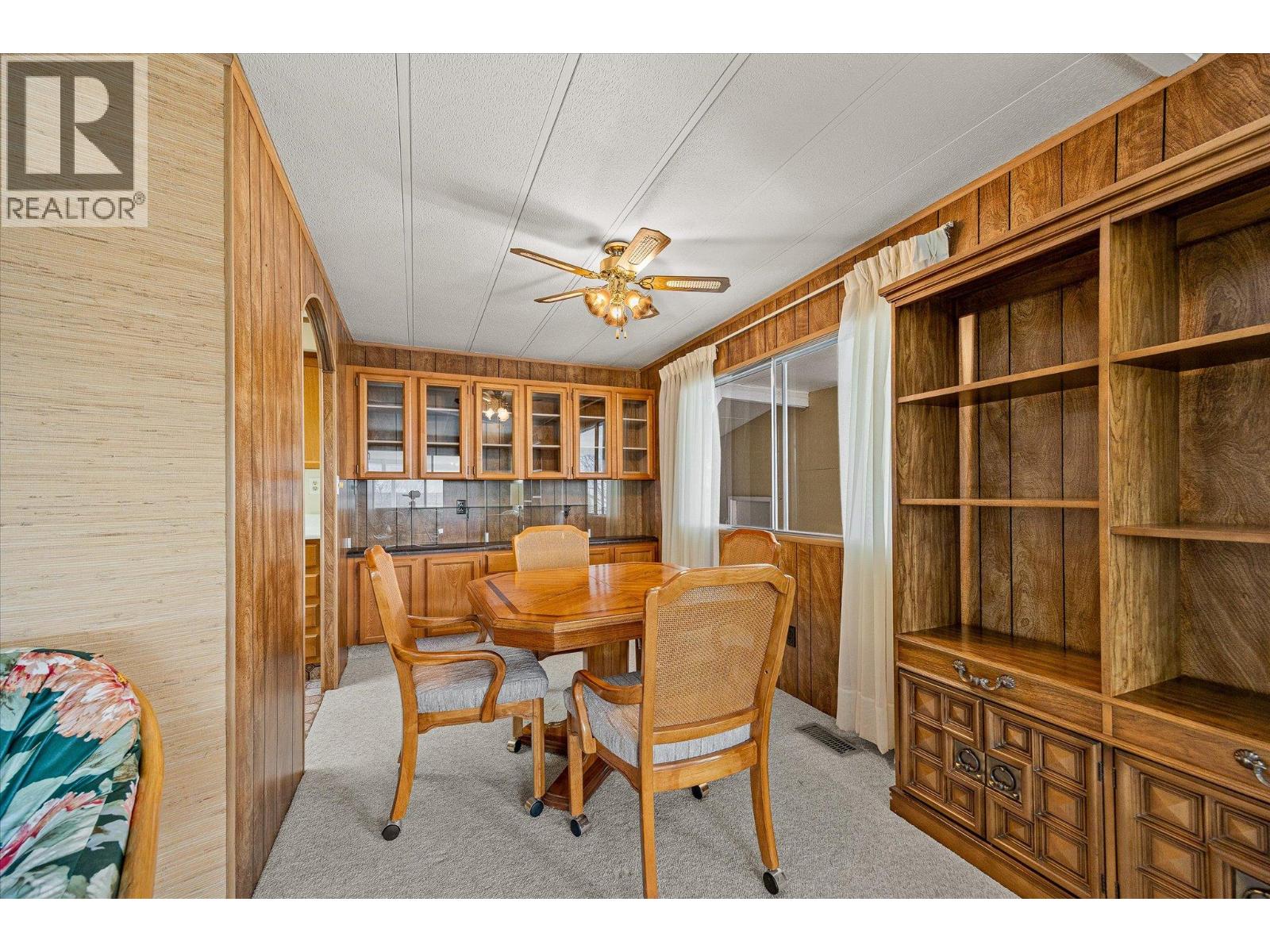 12 2098 Boucherie Road, West Kelowna