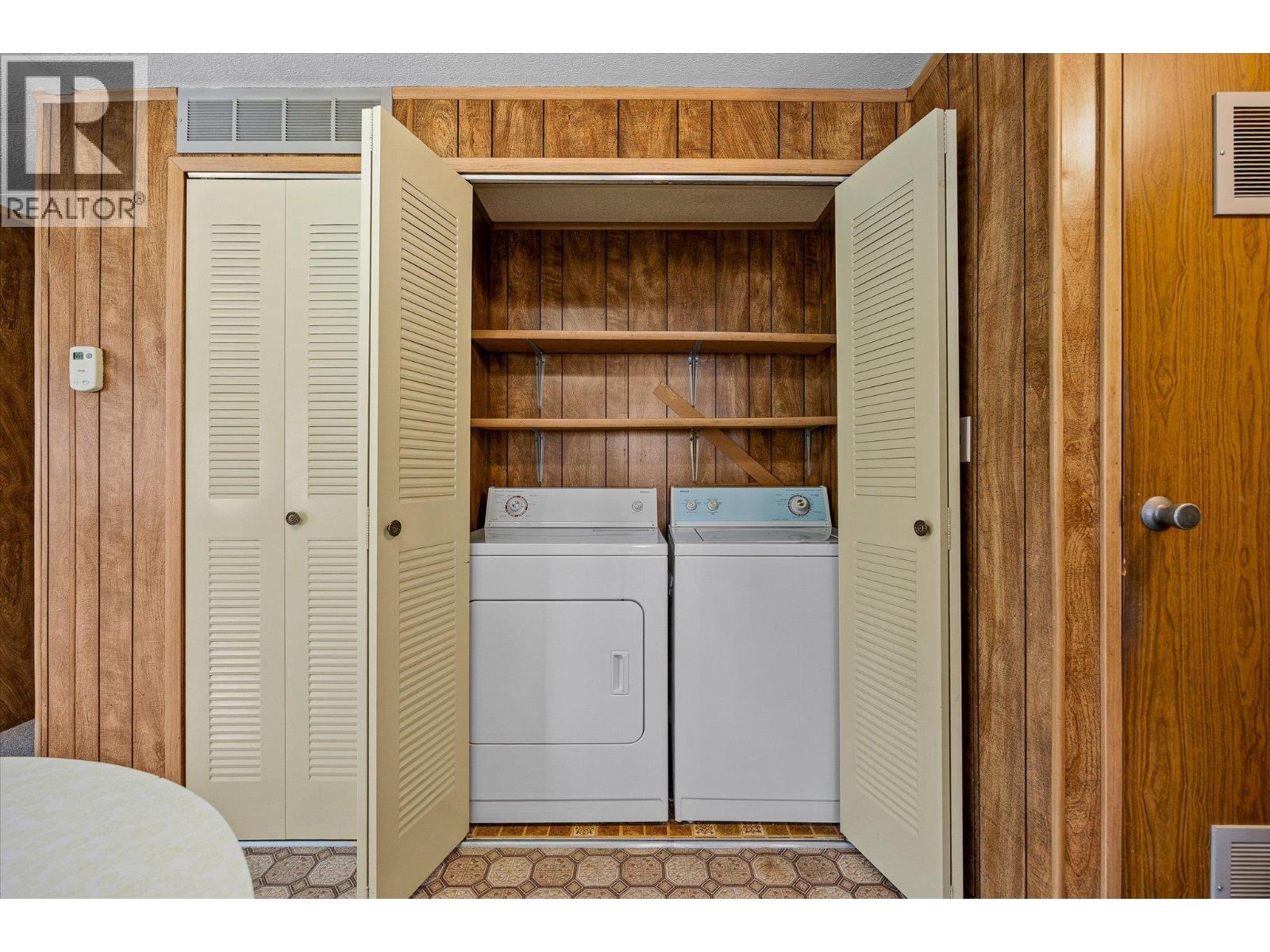 12 2098 Boucherie Road, West Kelowna