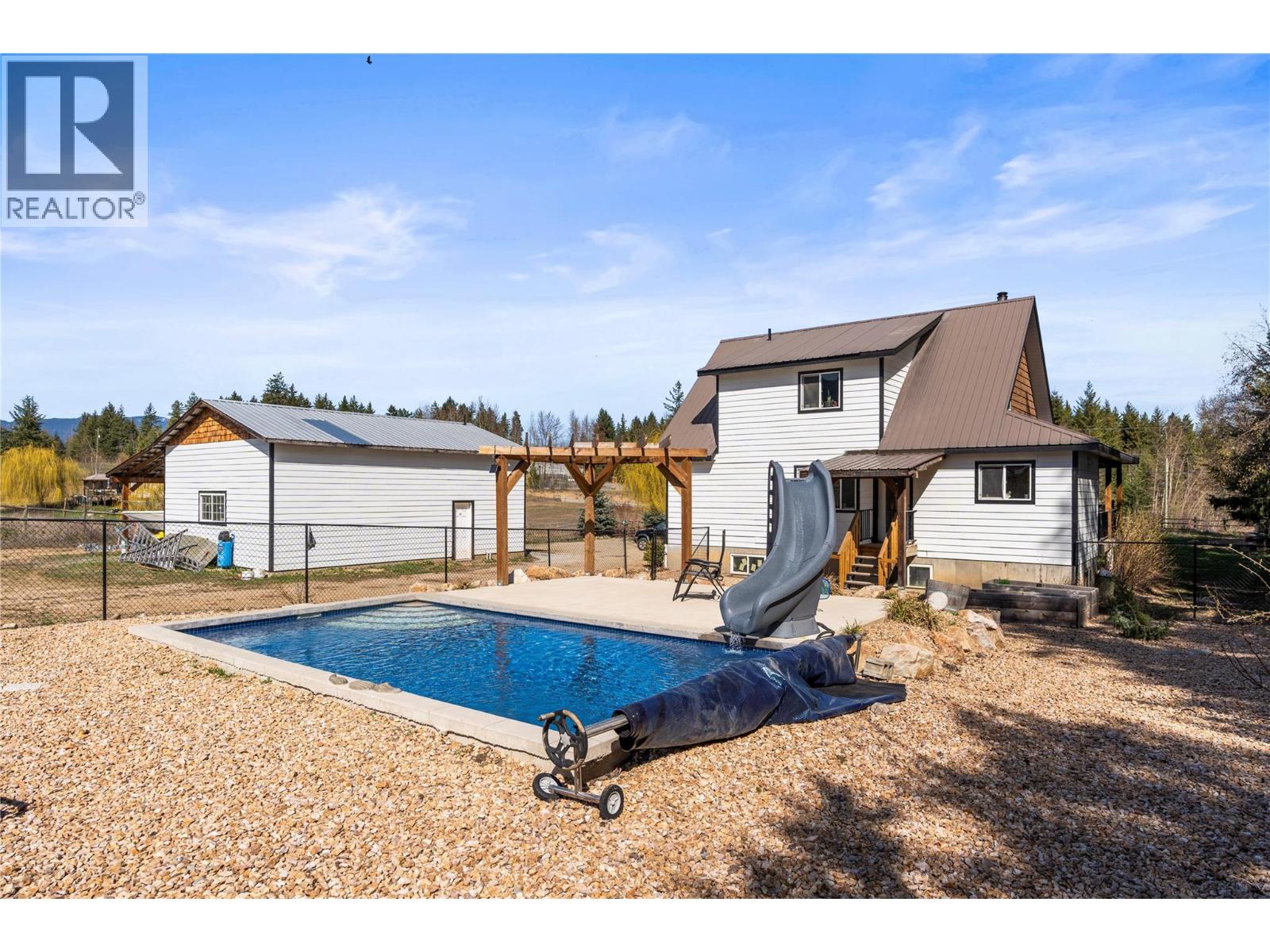 4150 20 AVENUE SE - 40