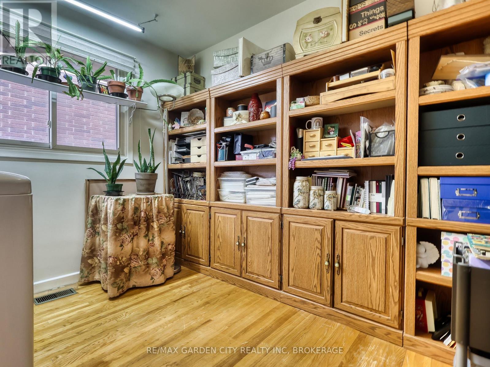 30 GLENVIEW AVENUE - 30