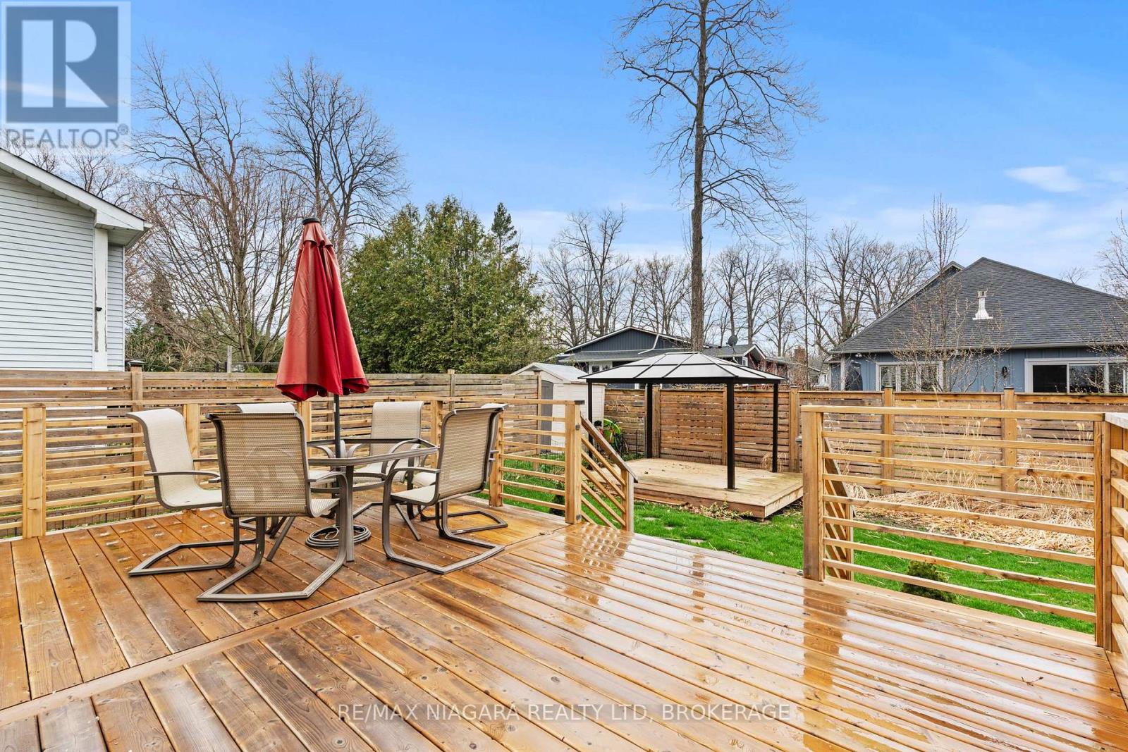12 OAK DRIVE - 5