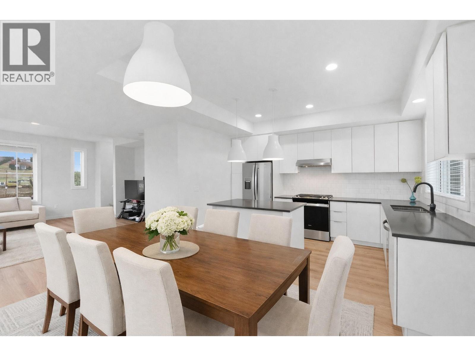 19 307 Glen Park Drive, Kelowna