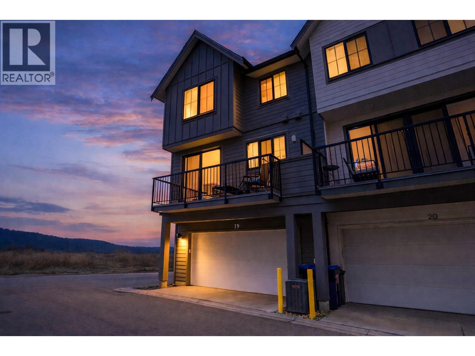 19 307 Glen Park Drive, Kelowna