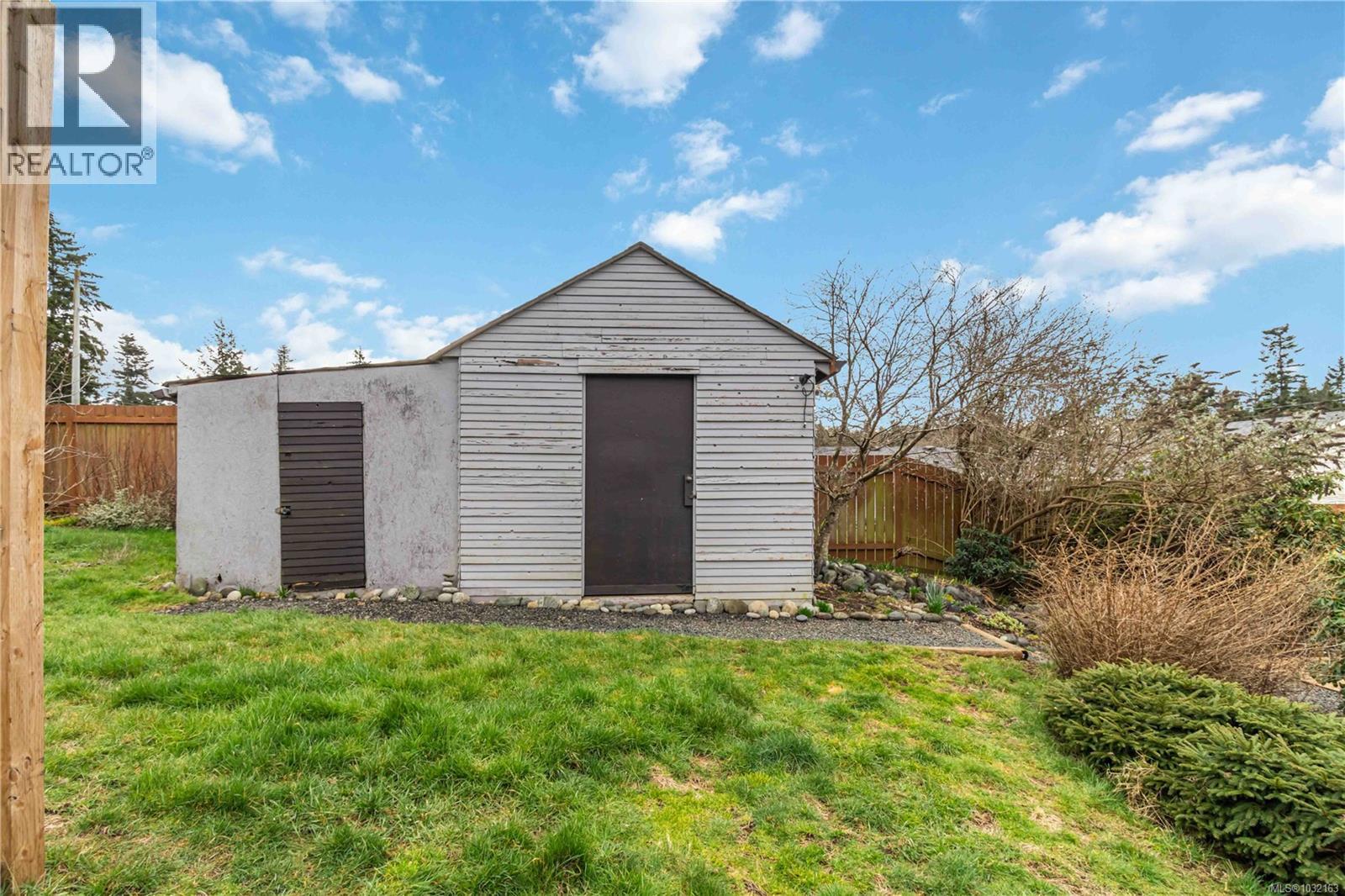 1763 MARATHON LANE - 36