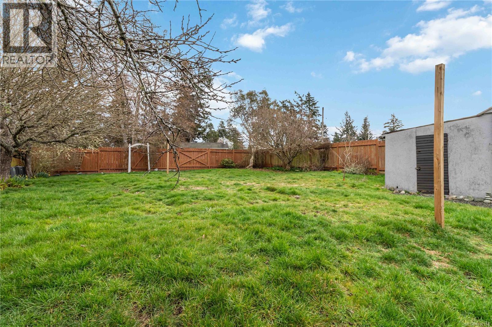 1763 MARATHON LANE - 34