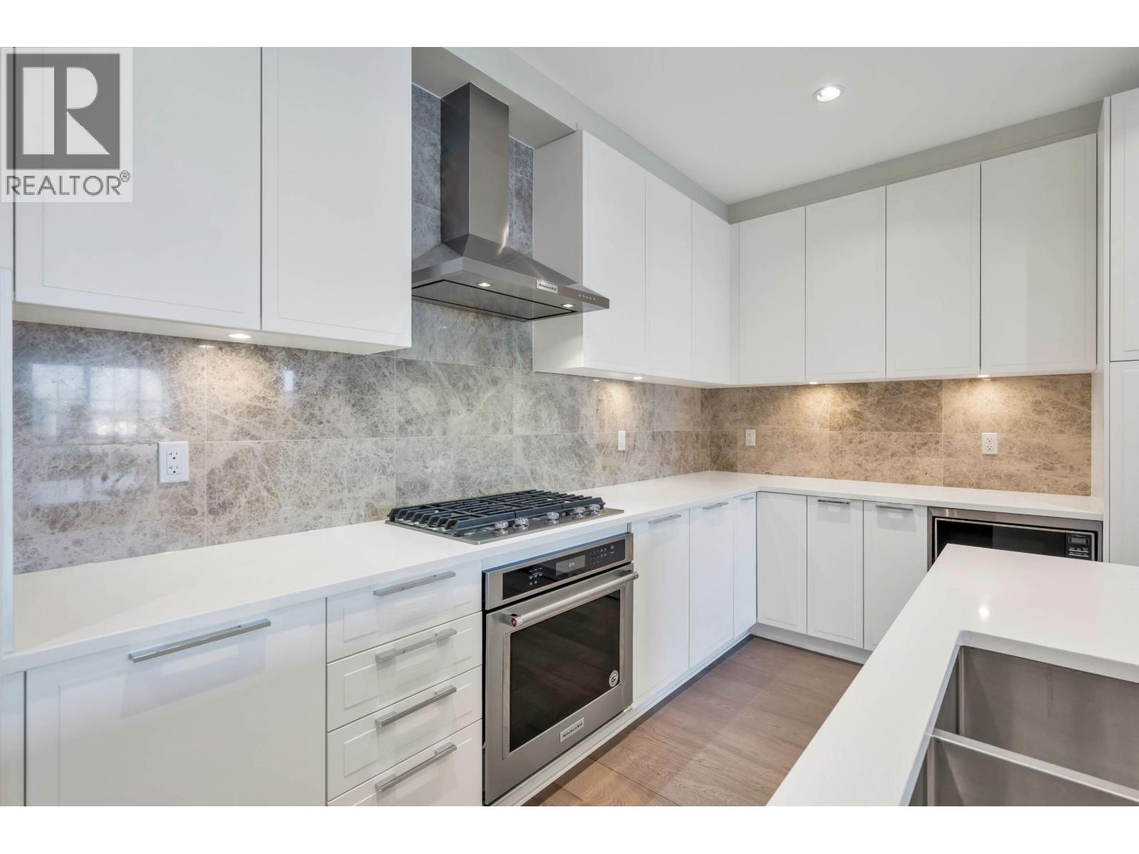 #220-5535 ADMIRAL Way, Ladner