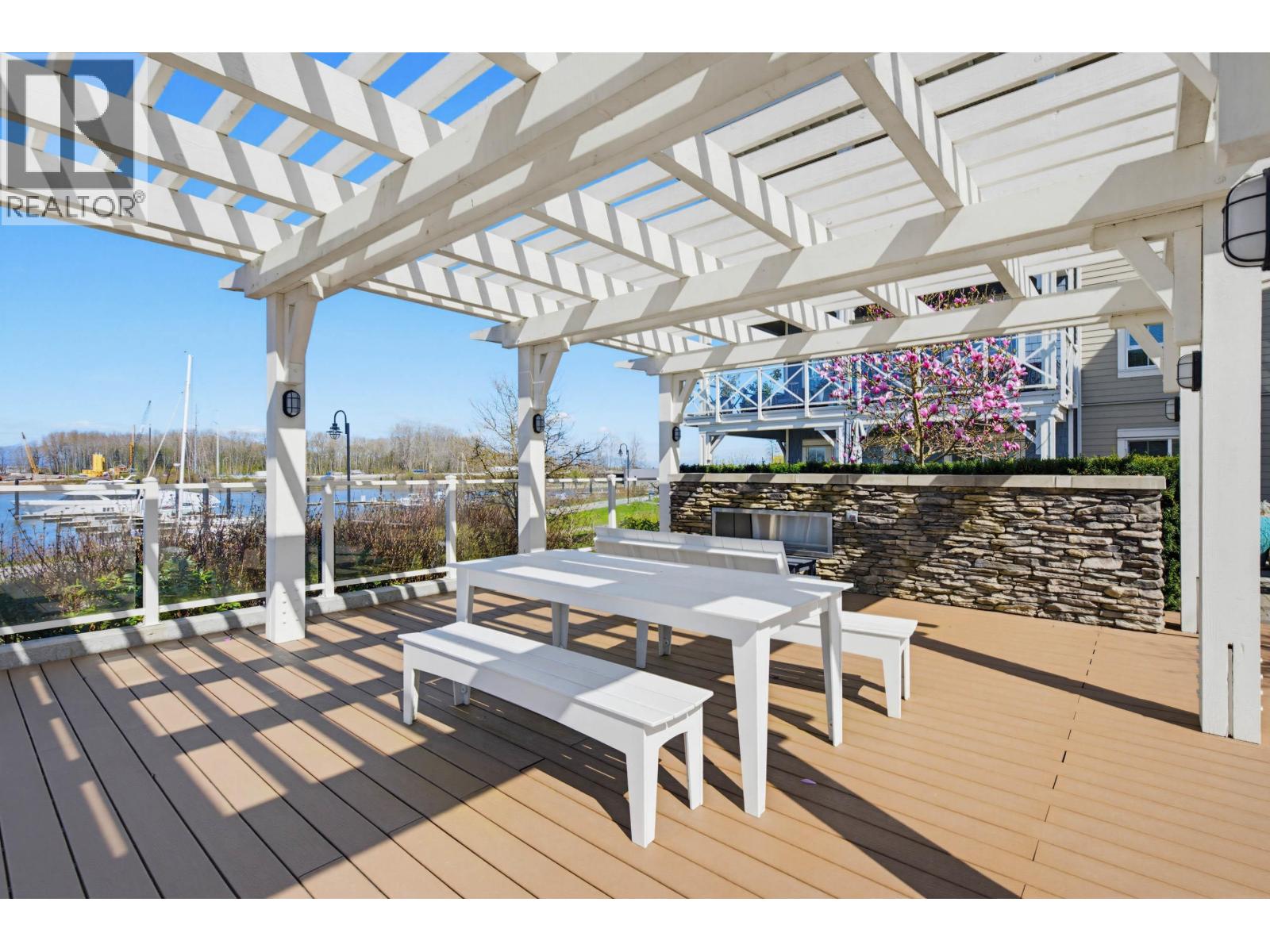 #220-5535 ADMIRAL Way, Ladner