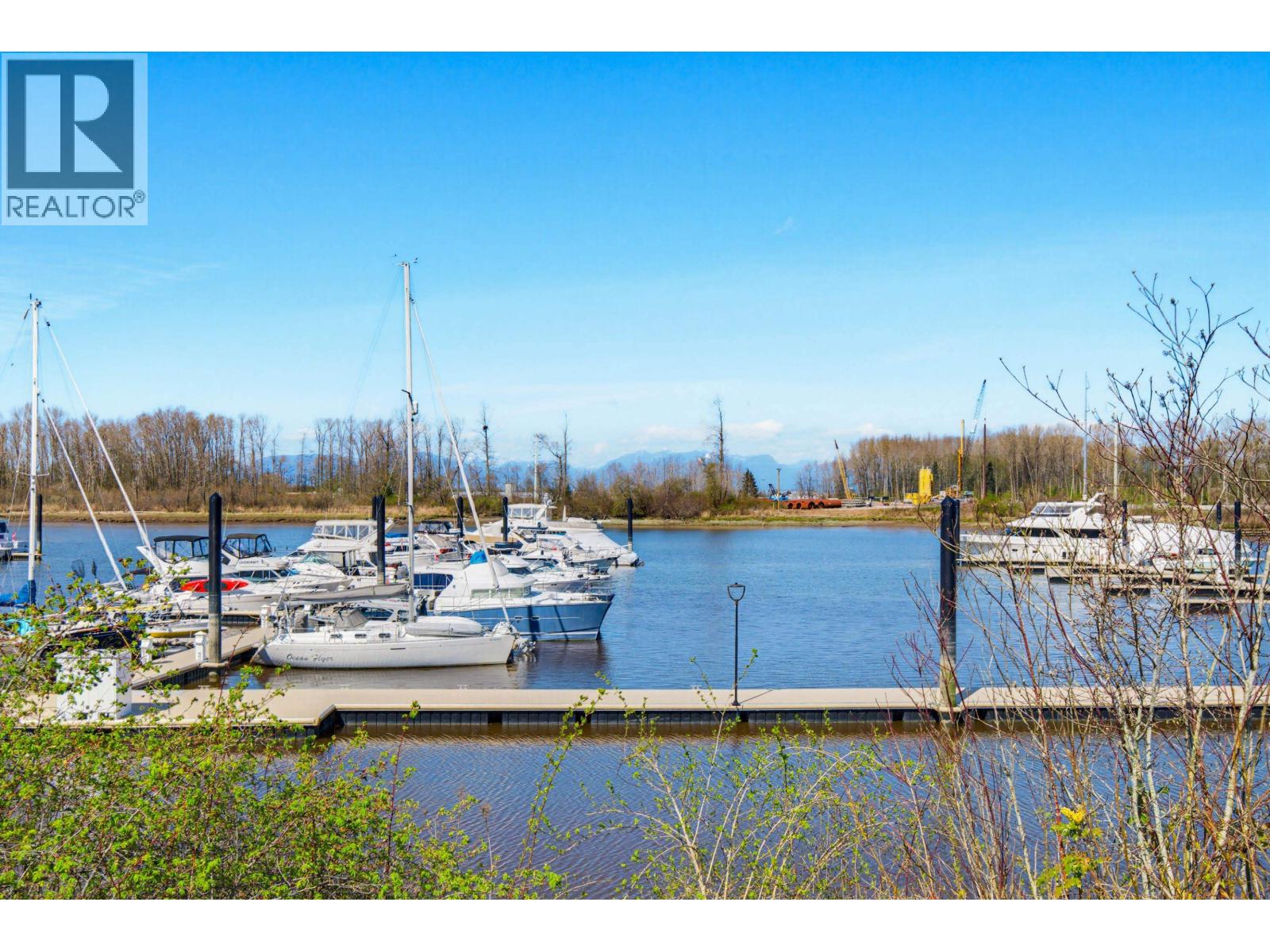 #220-5535 ADMIRAL Way, Ladner
