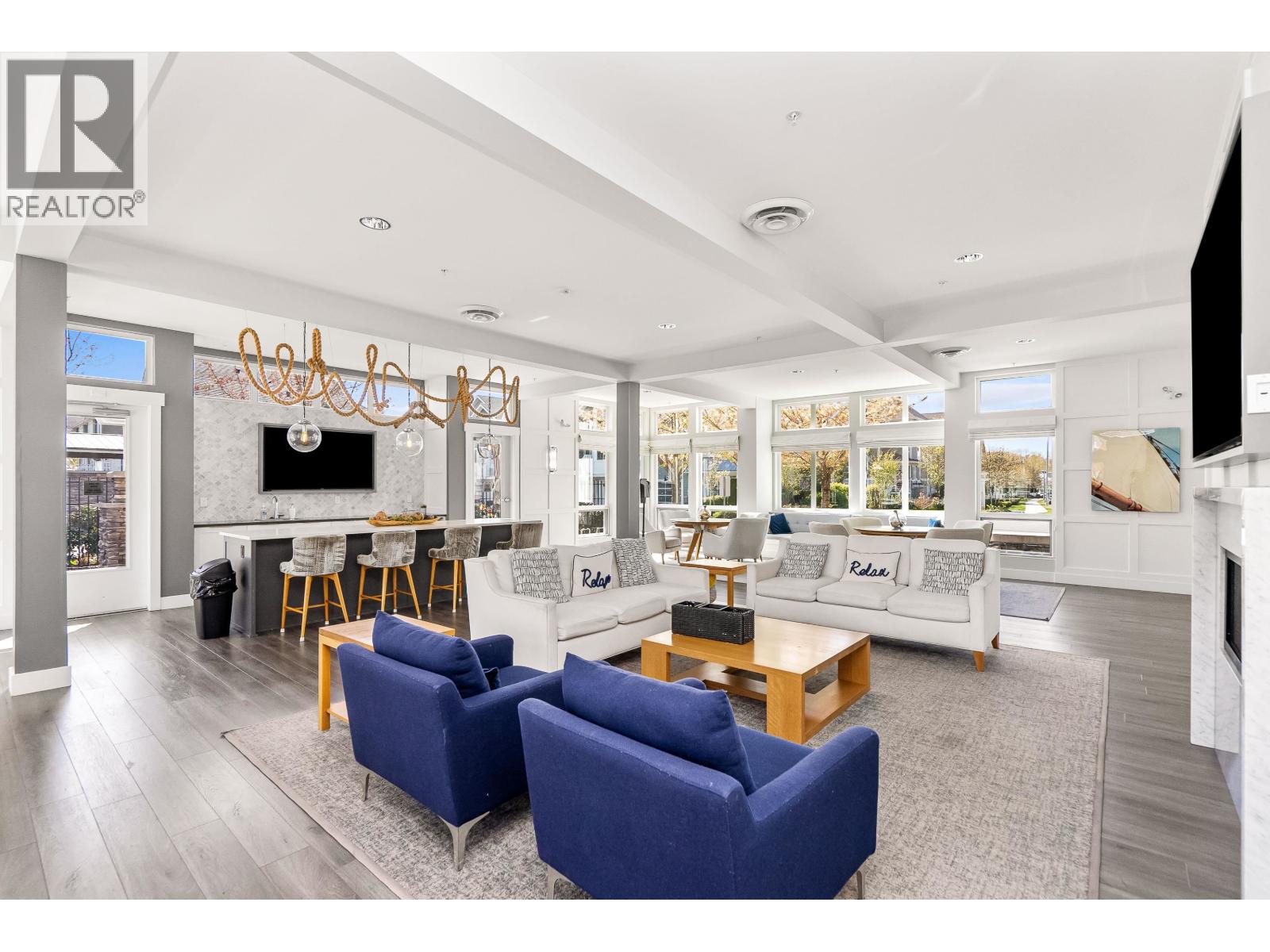 #220-5535 ADMIRAL Way, Ladner