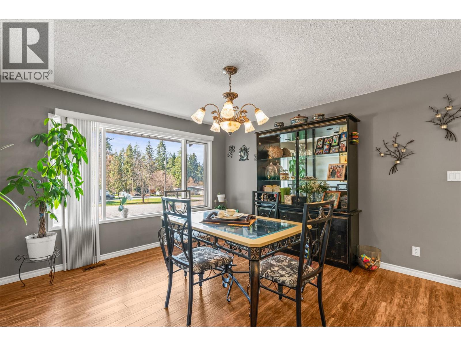 3419 LARCH DRIVE - 11