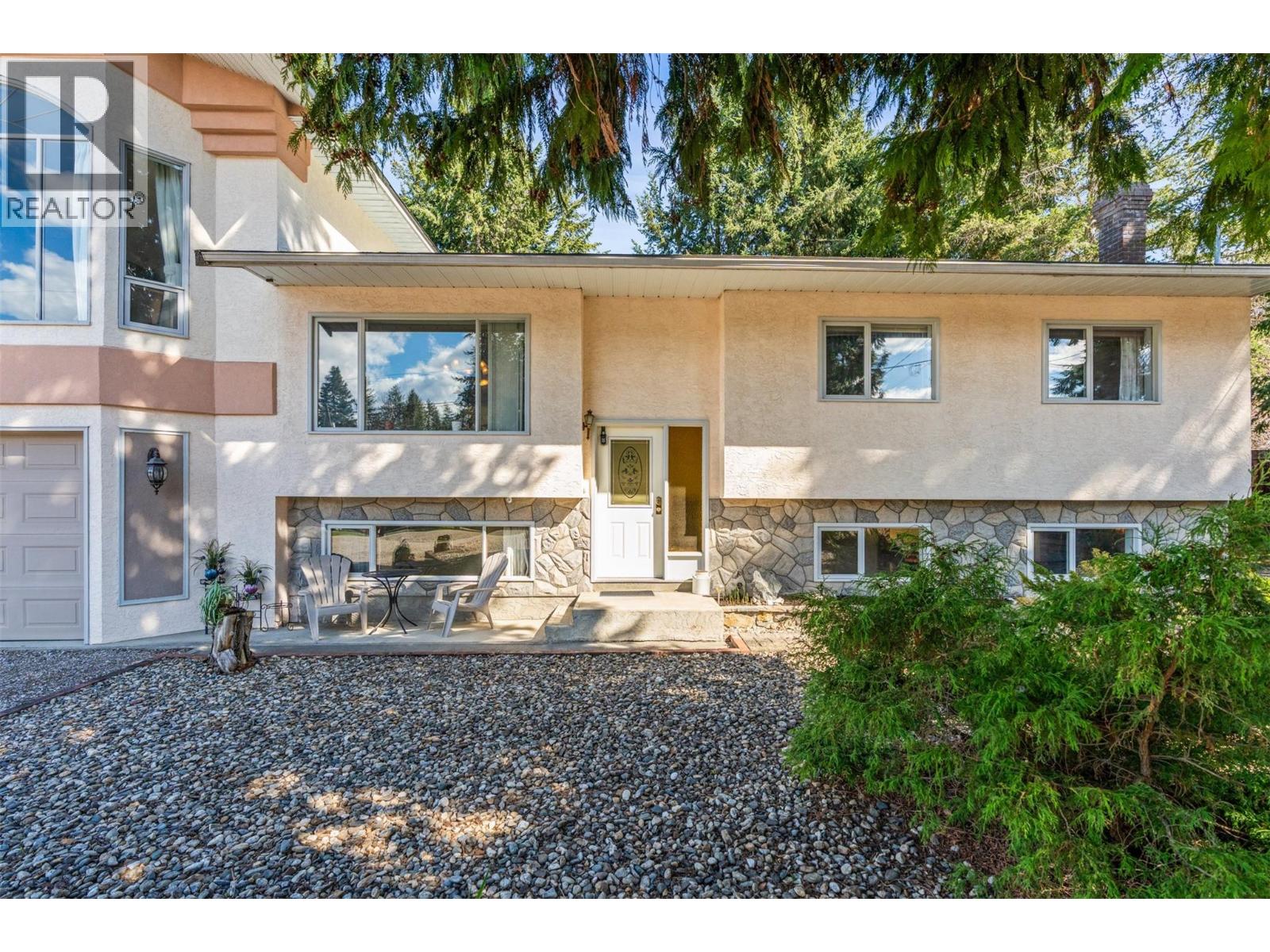 3419 LARCH DRIVE - 5