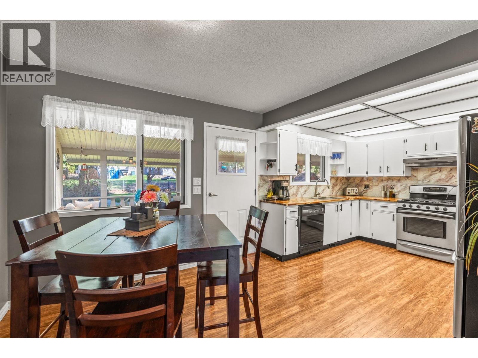 3419 LARCH DRIVE - 15