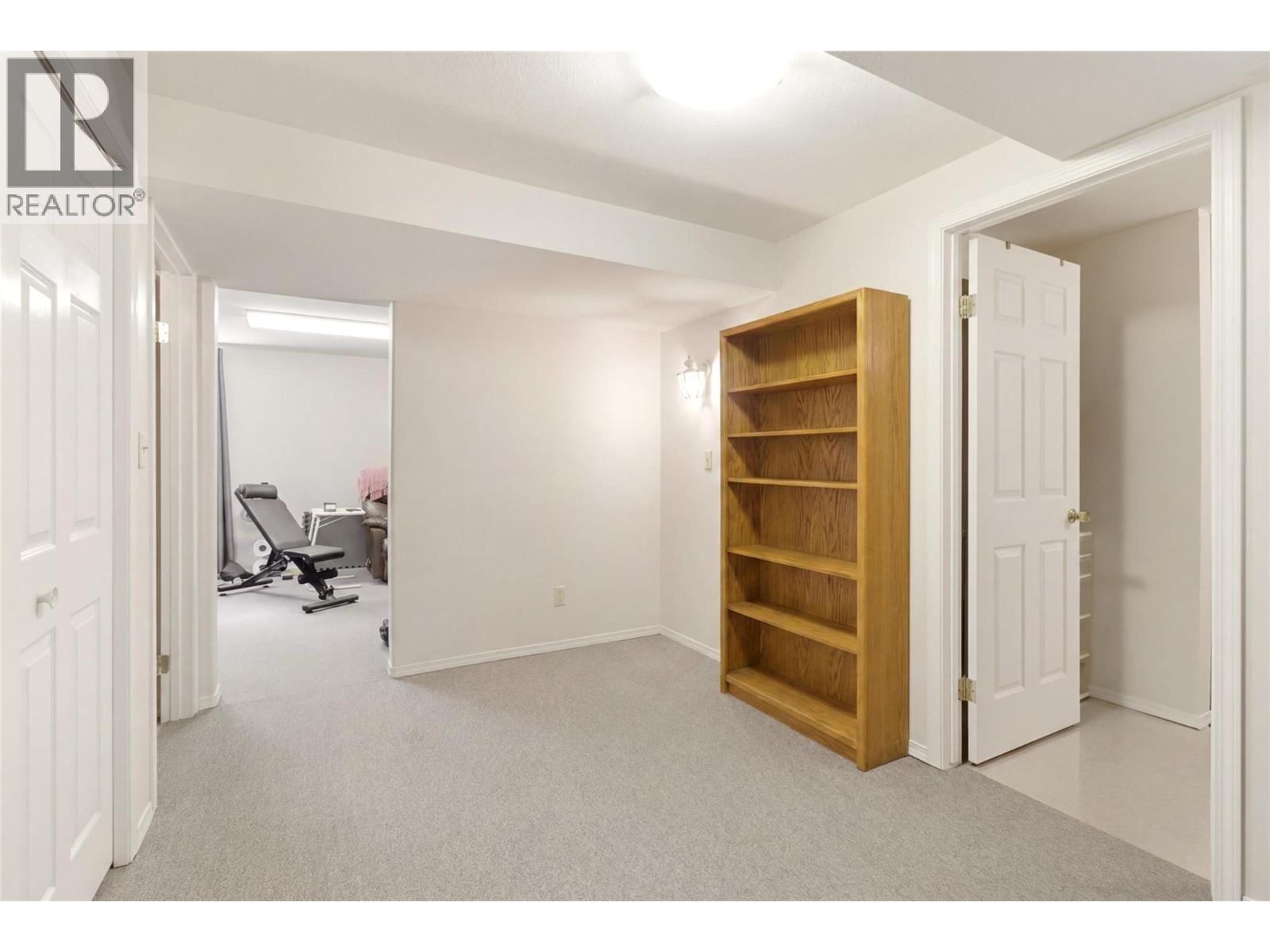 4210 Alexis Park Drive Unit# 10, Vernon