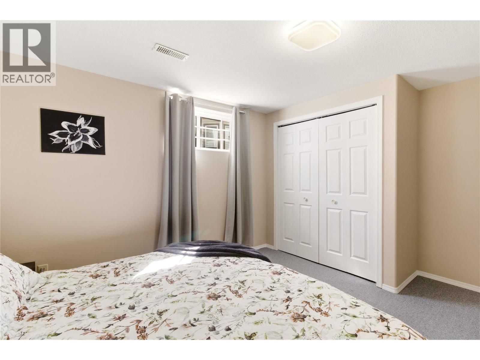 4210 Alexis Park Drive Unit# 10, Vernon