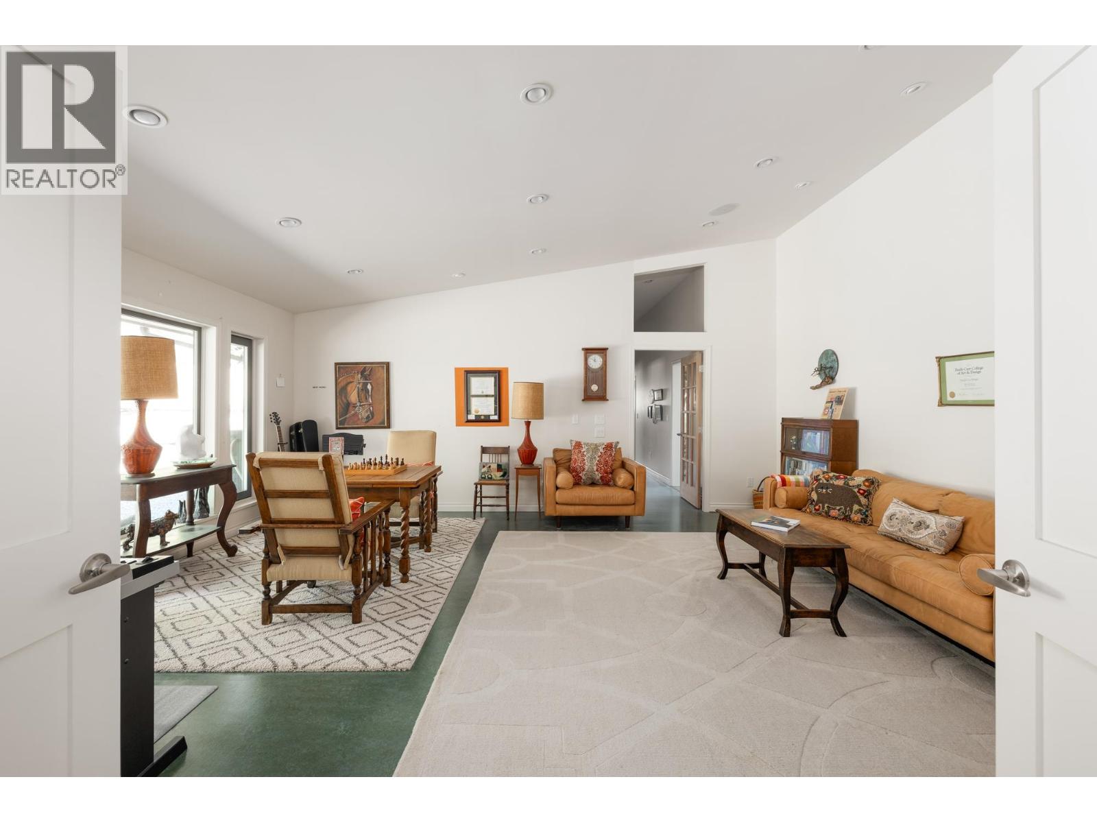990 CHASTER ROAD, Gibsons