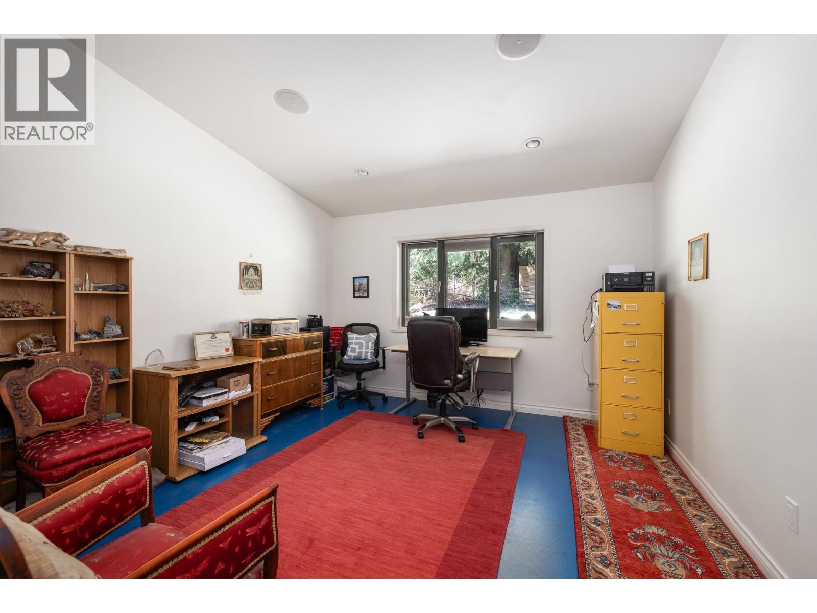 990 CHASTER ROAD, Gibsons