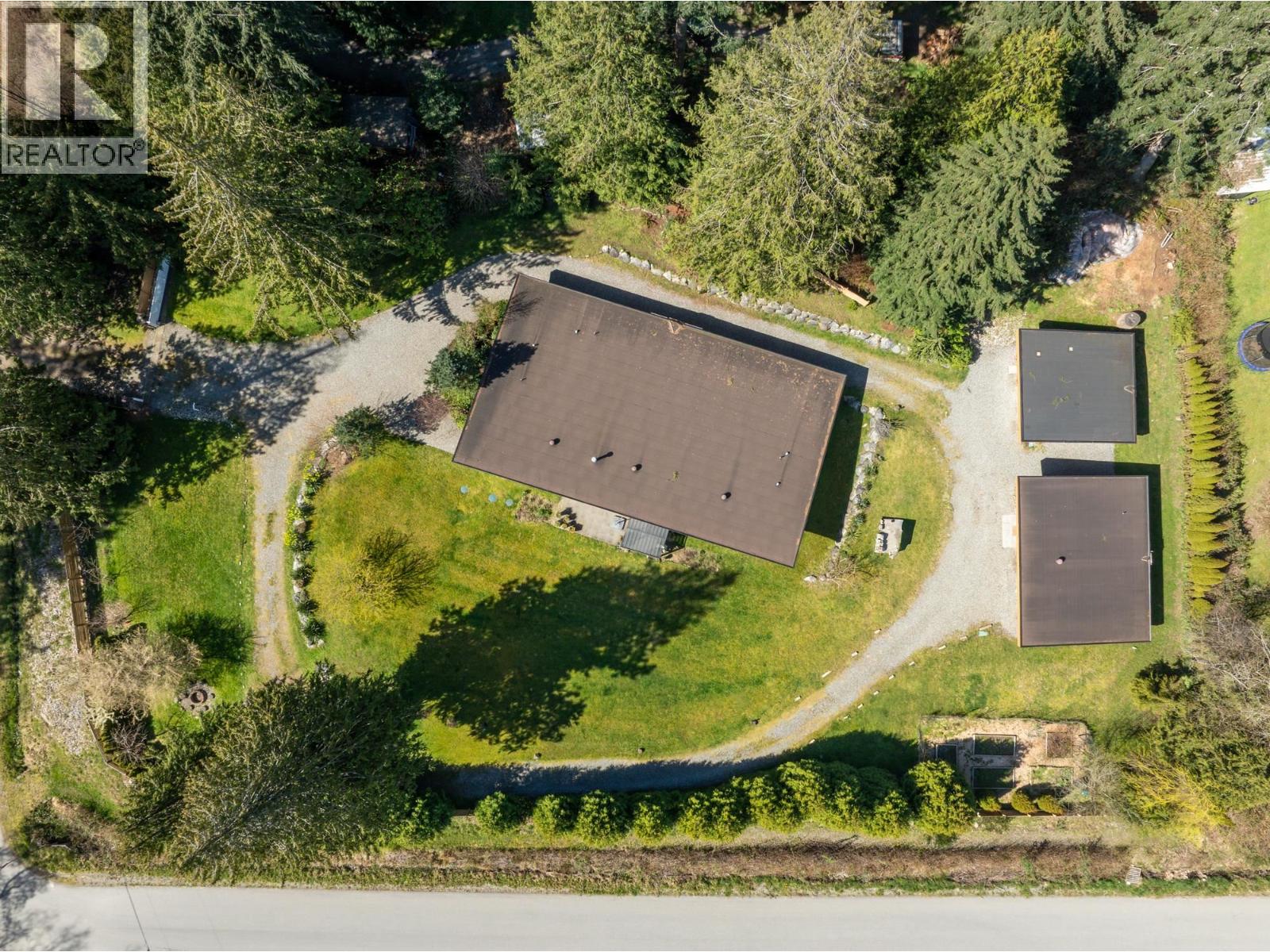 990 CHASTER ROAD, Gibsons