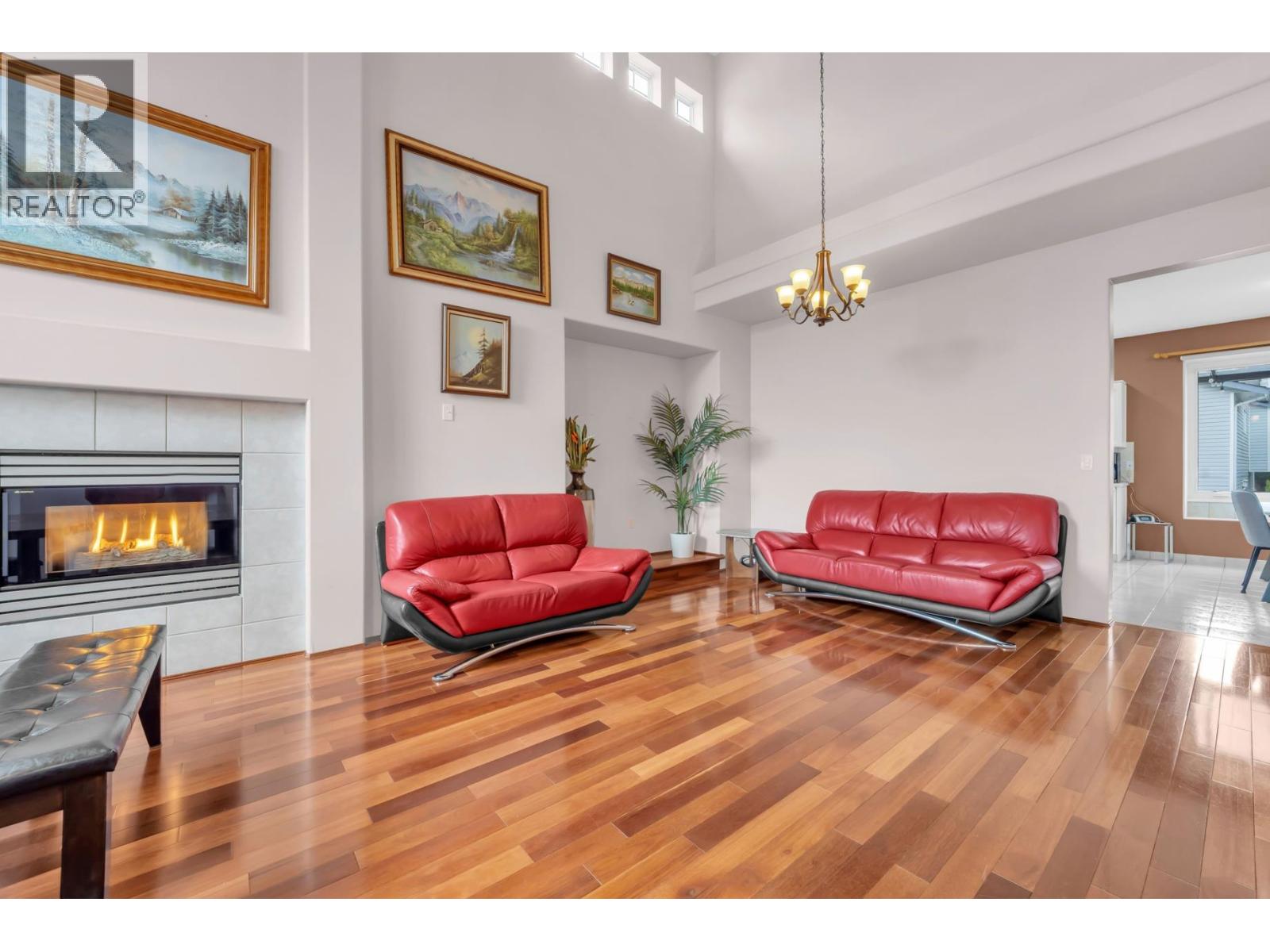 707 OMINECA AVENUE, Port Coquitlam