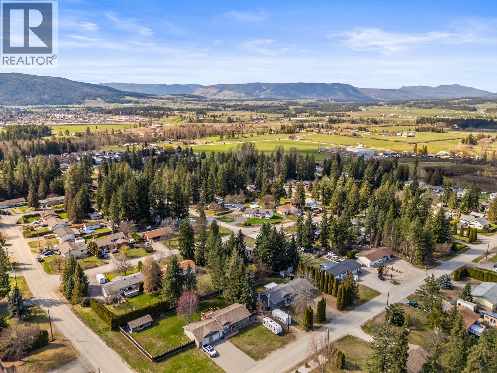 3419 LARCH DRIVE - 77