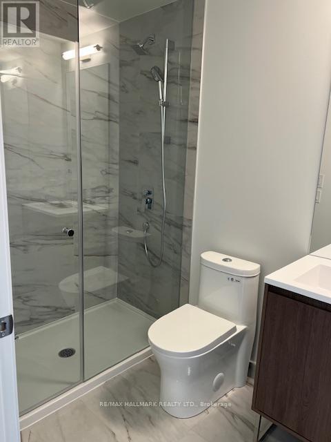 2315 - 1 QUARRINGTON LANE W