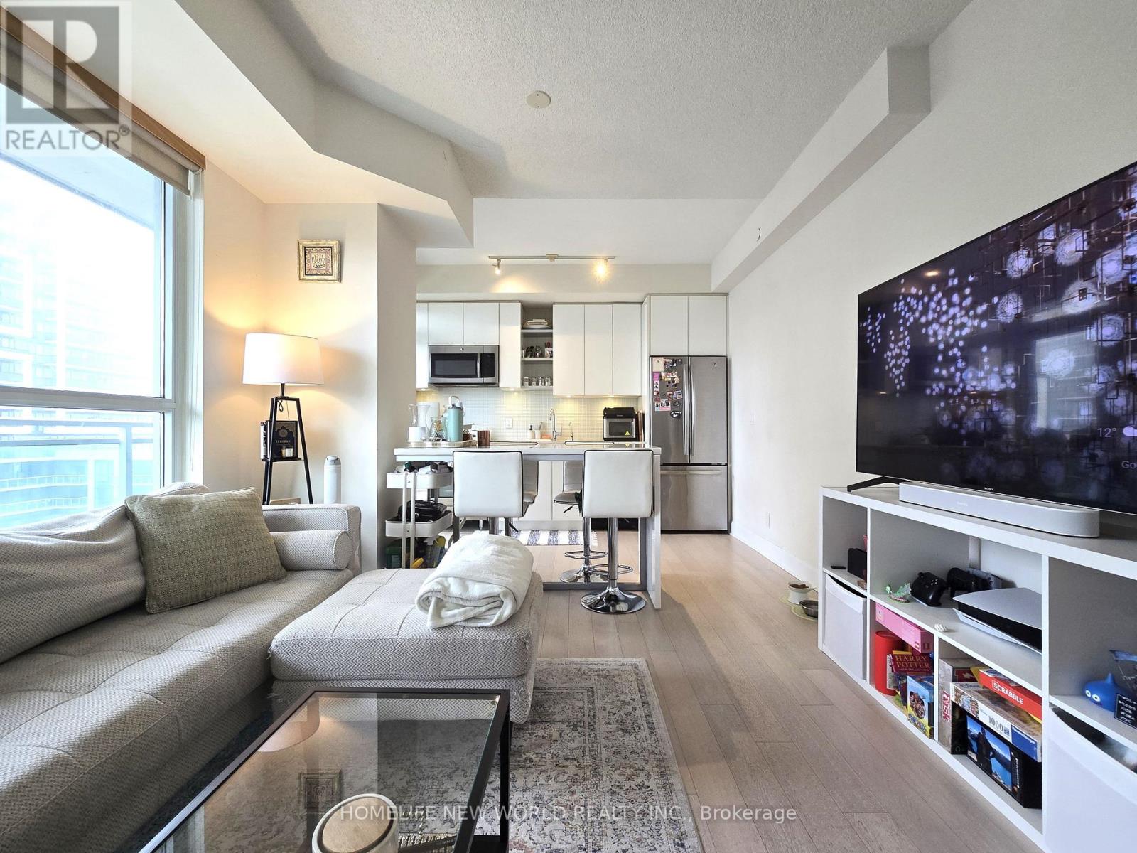 508 - 33 SHORE BREEZE DRIVE