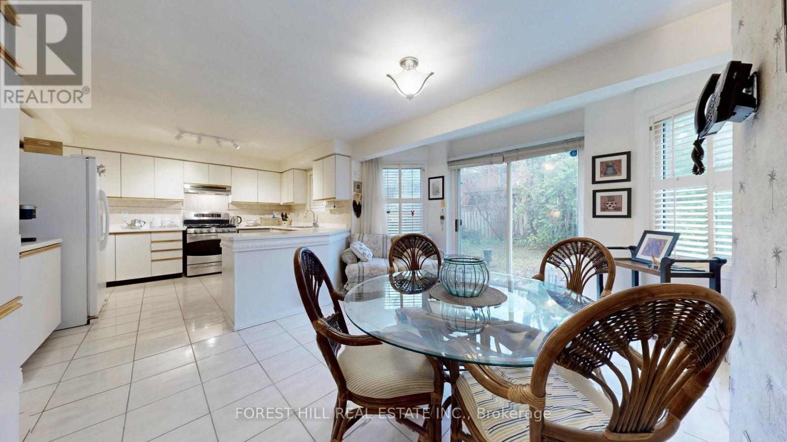 11 KEYSTONE DRIVE - 15