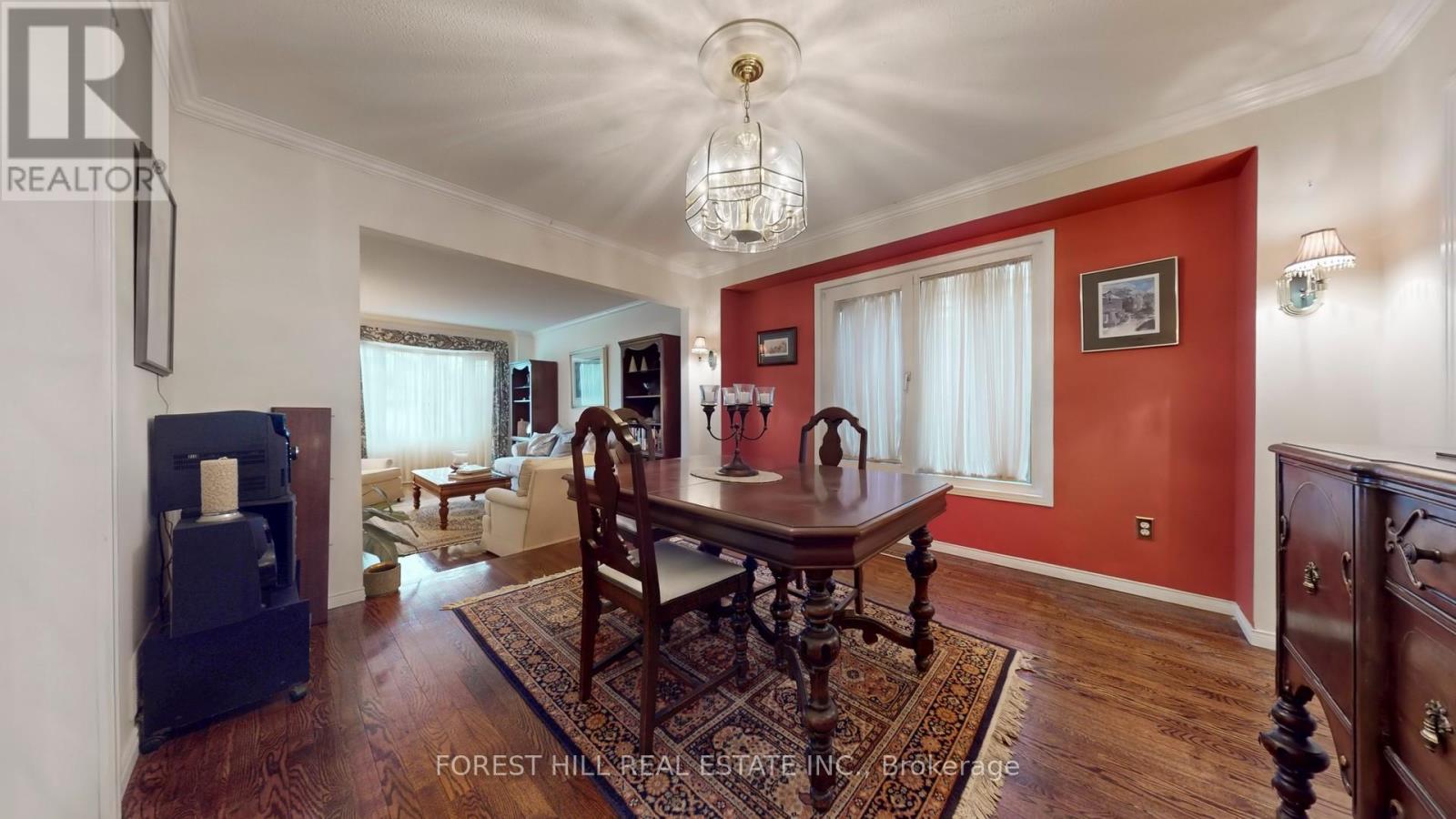 11 KEYSTONE DRIVE - 7