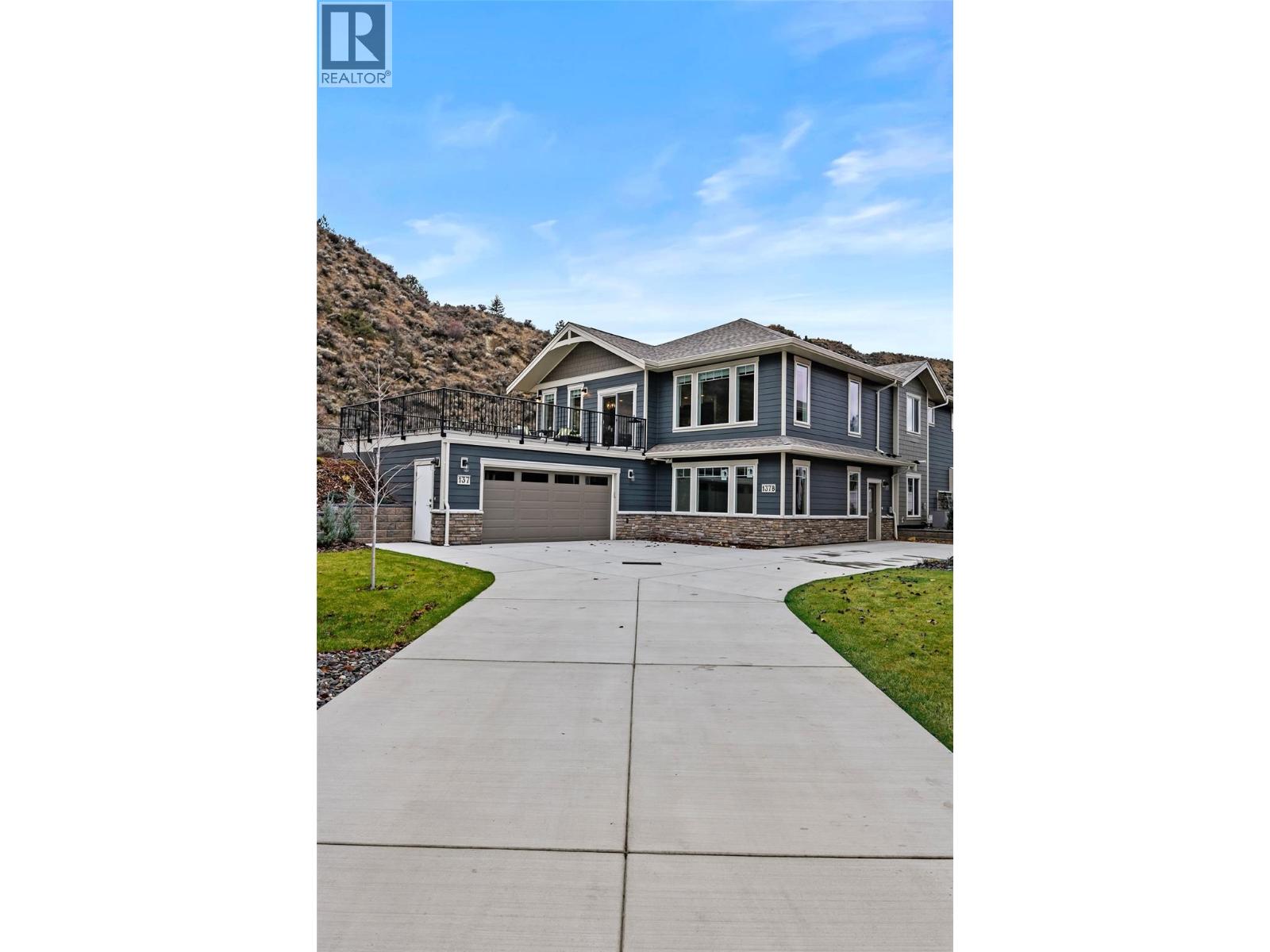 #137 200 GRAND BOULEVARD - 39