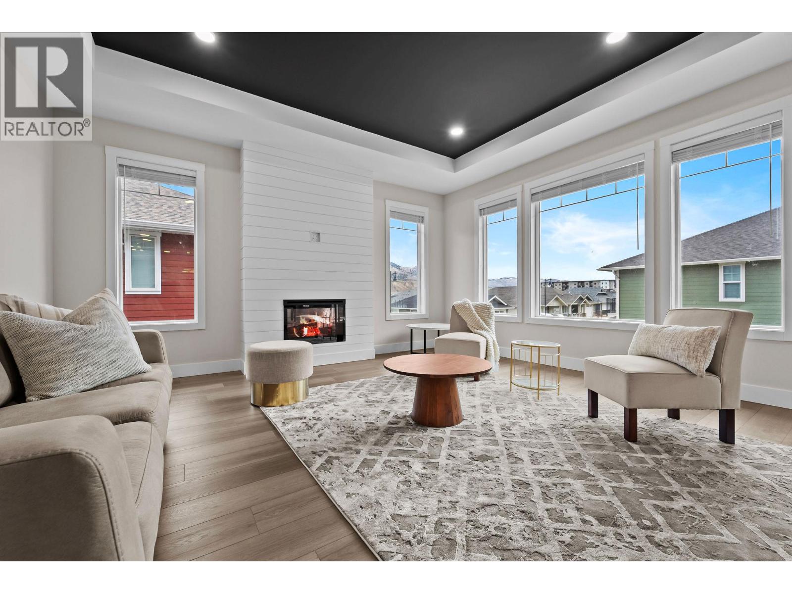 #137 200 GRAND BOULEVARD - 6