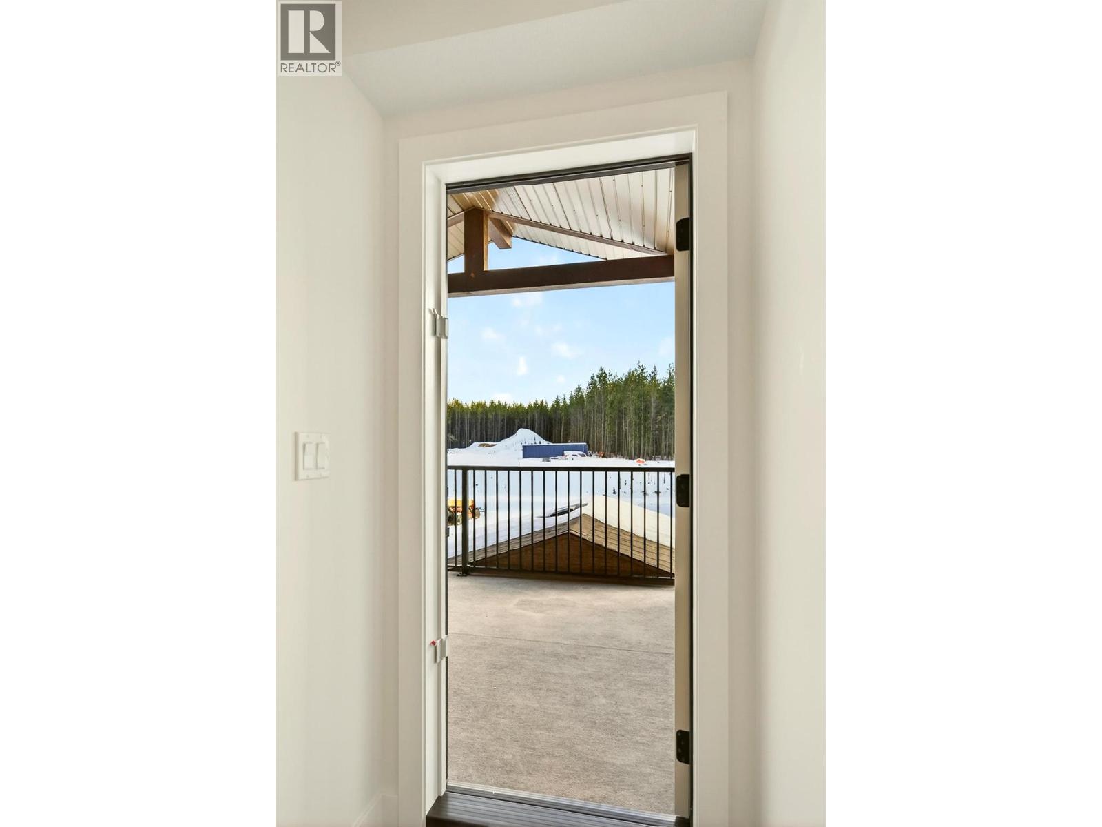 #3 1444 GRANITE DRIVE - 21