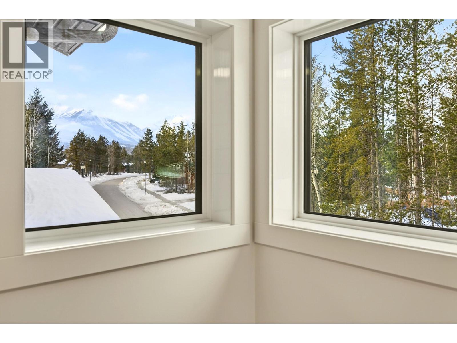 #3 1444 GRANITE DRIVE - 43