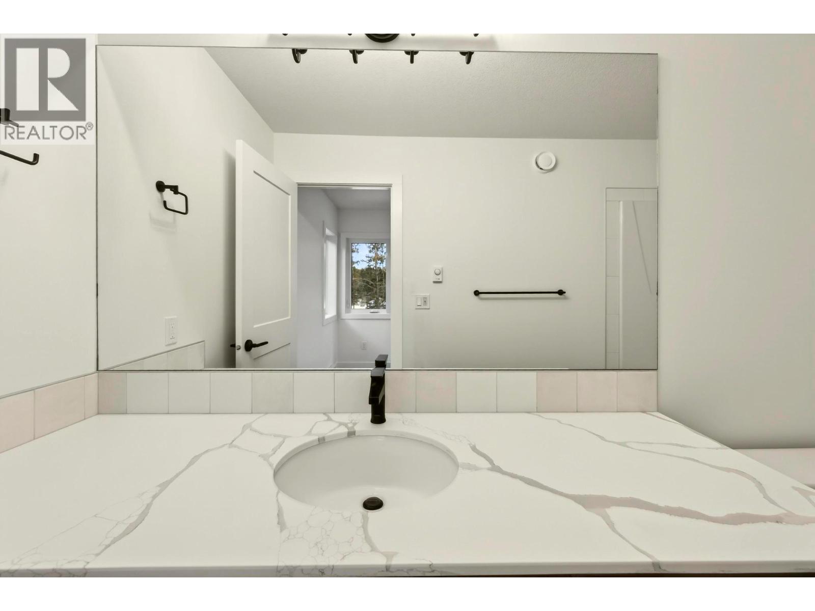 #3 1444 GRANITE DRIVE - 50