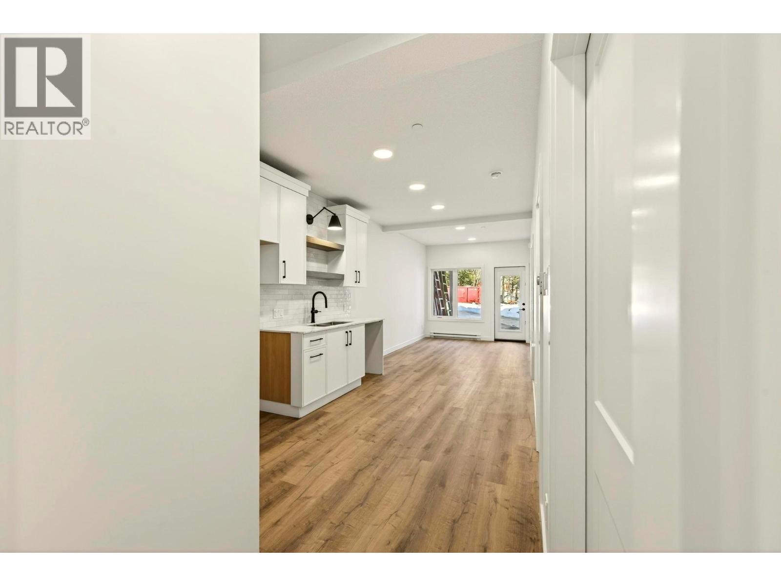#4 1444 Granite Drive - 23